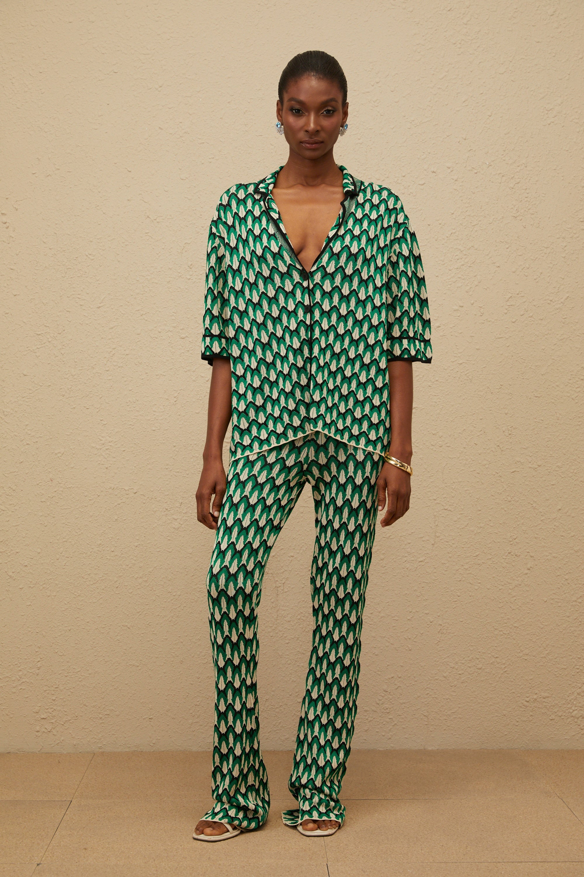 طقم منسوج من قماش الجاكار باللون الأخضر من Verdoyante