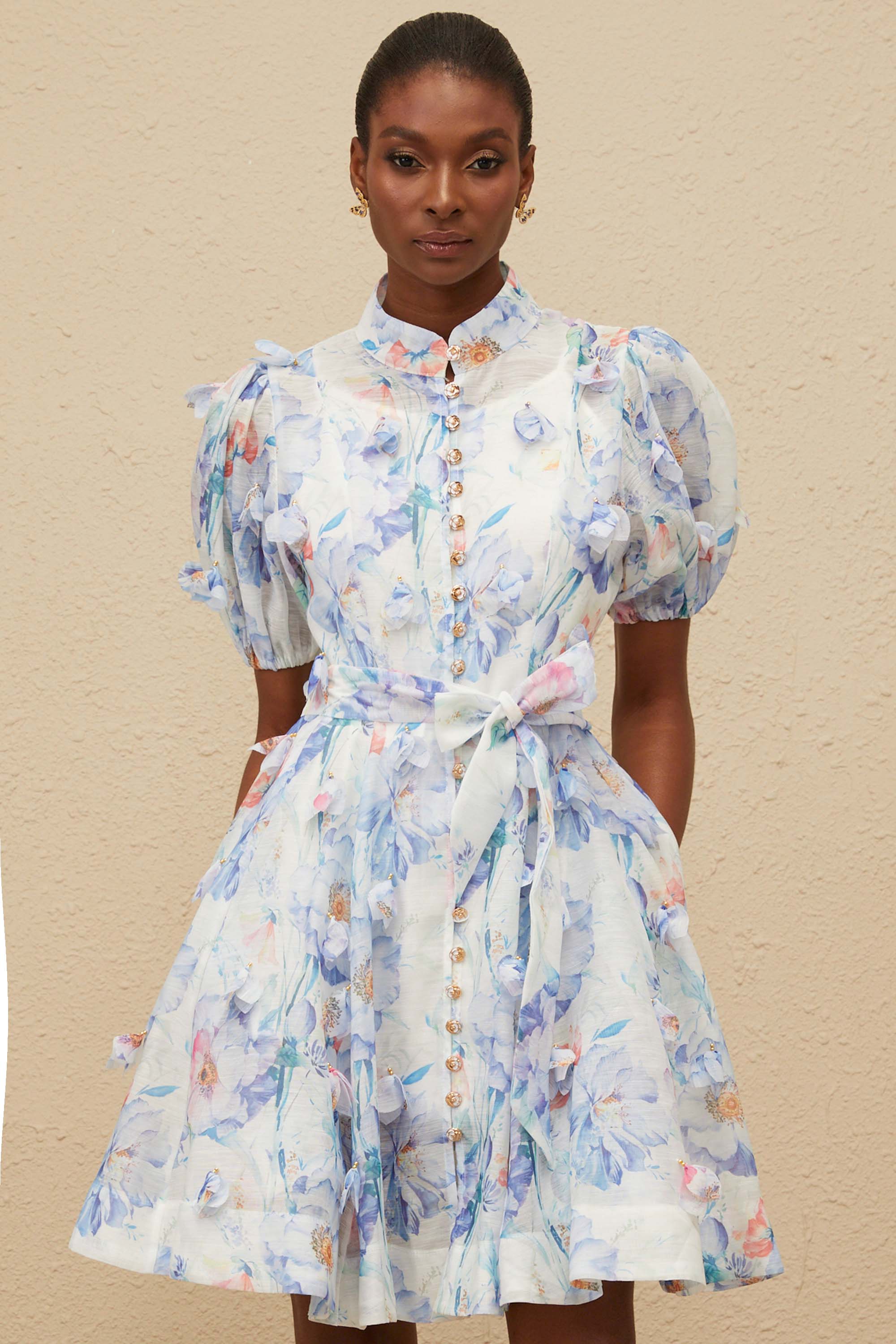 美品PAMEO POSE Youran Mini Dress ブルー S Pétunia Blue Shirred Floral Mini Dress