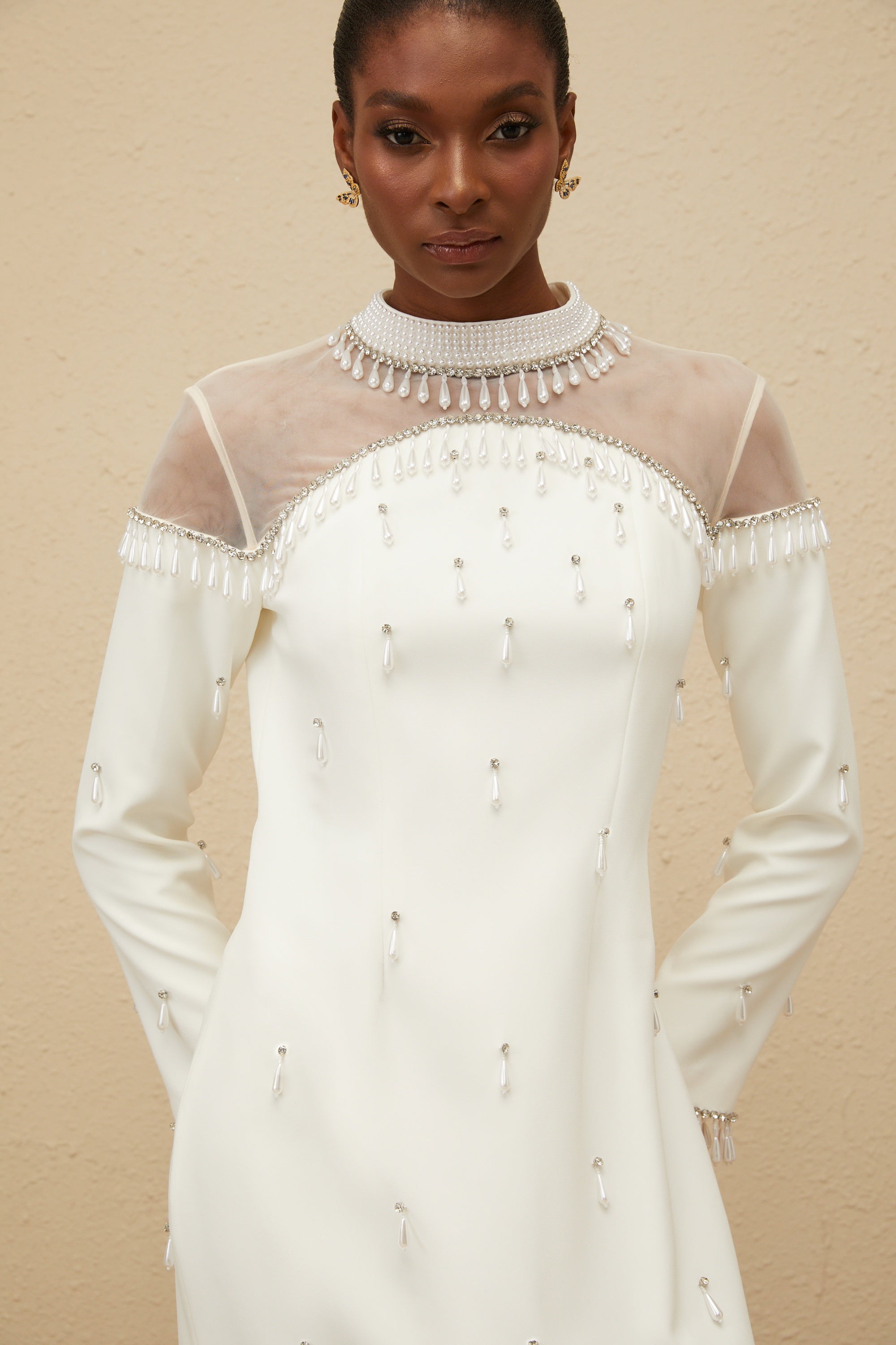 فستان سيلين ماكسي سهرة أبيض مزين