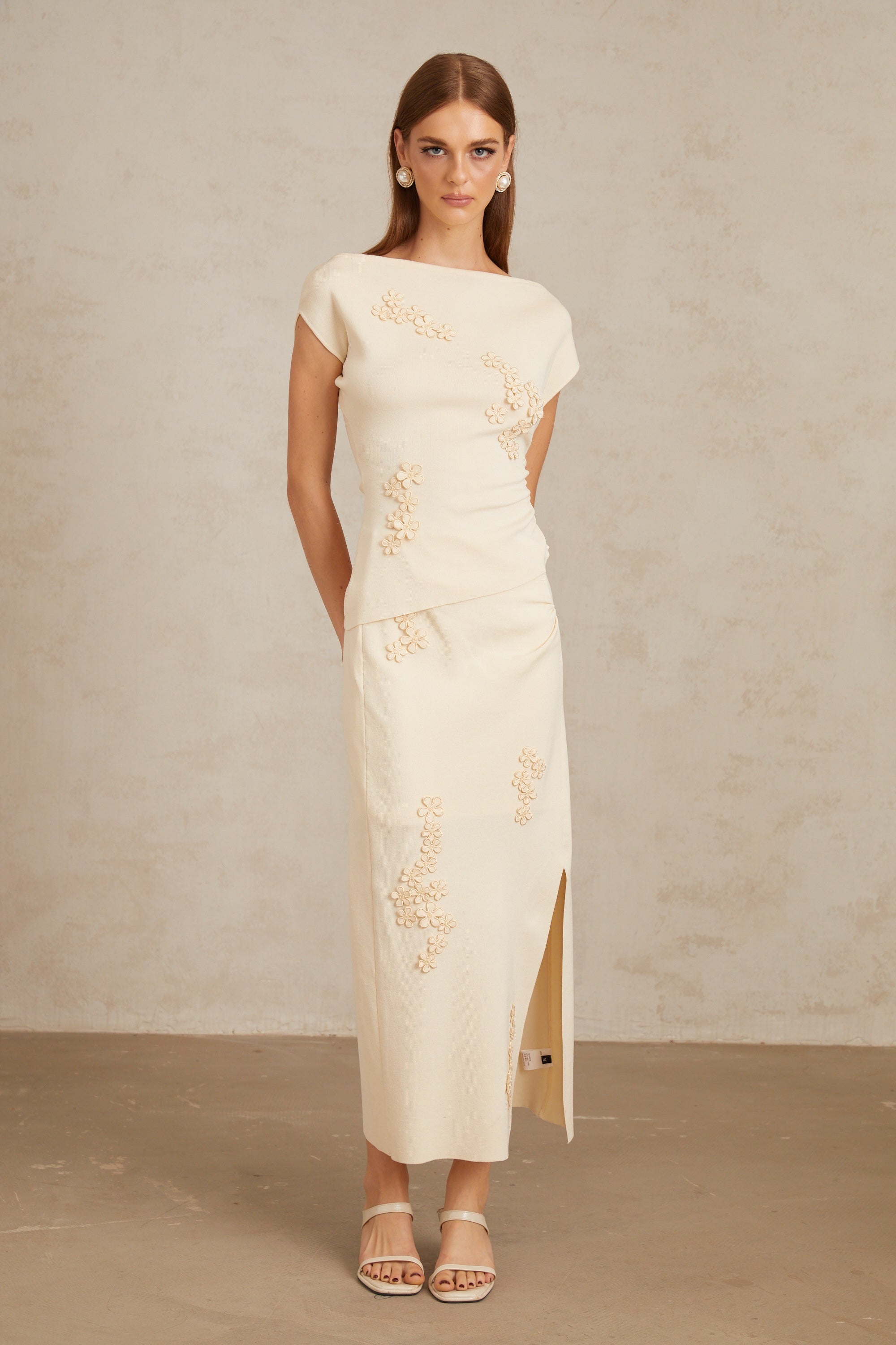 Étienne Neutral Floral Appliqué Knit Top & Skirt Set