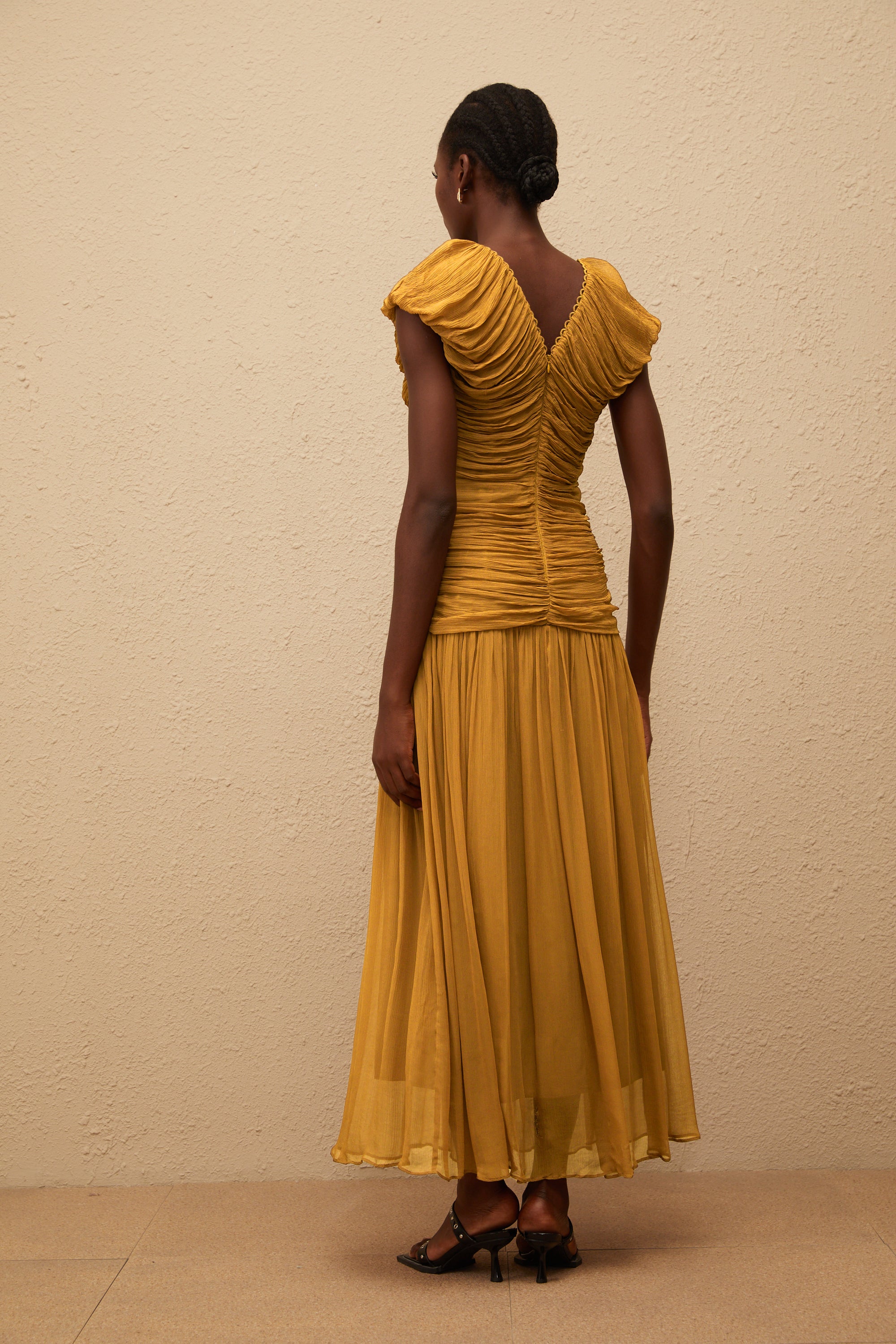 Vérane Ginger gerafftes Chiffon-Maxikleid