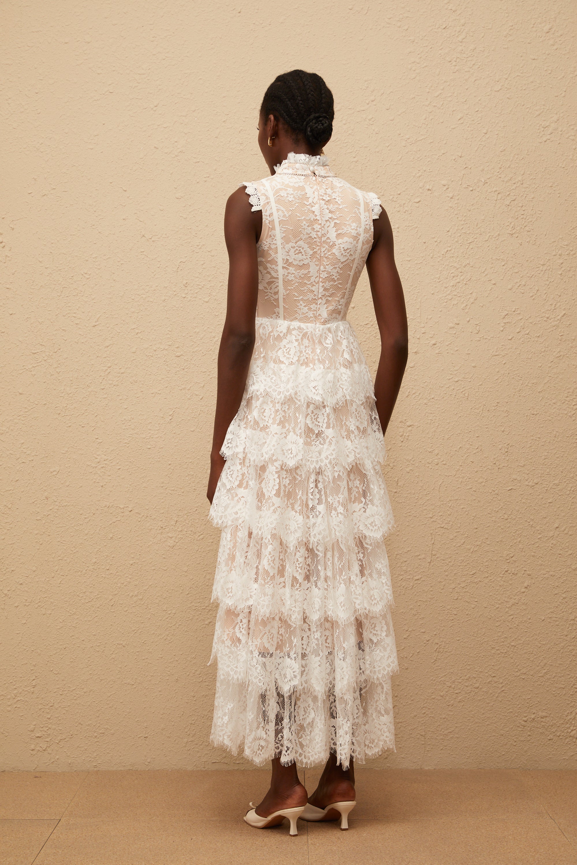 Thérèse White Embellished Floral Lace Tiered Maxi Dress