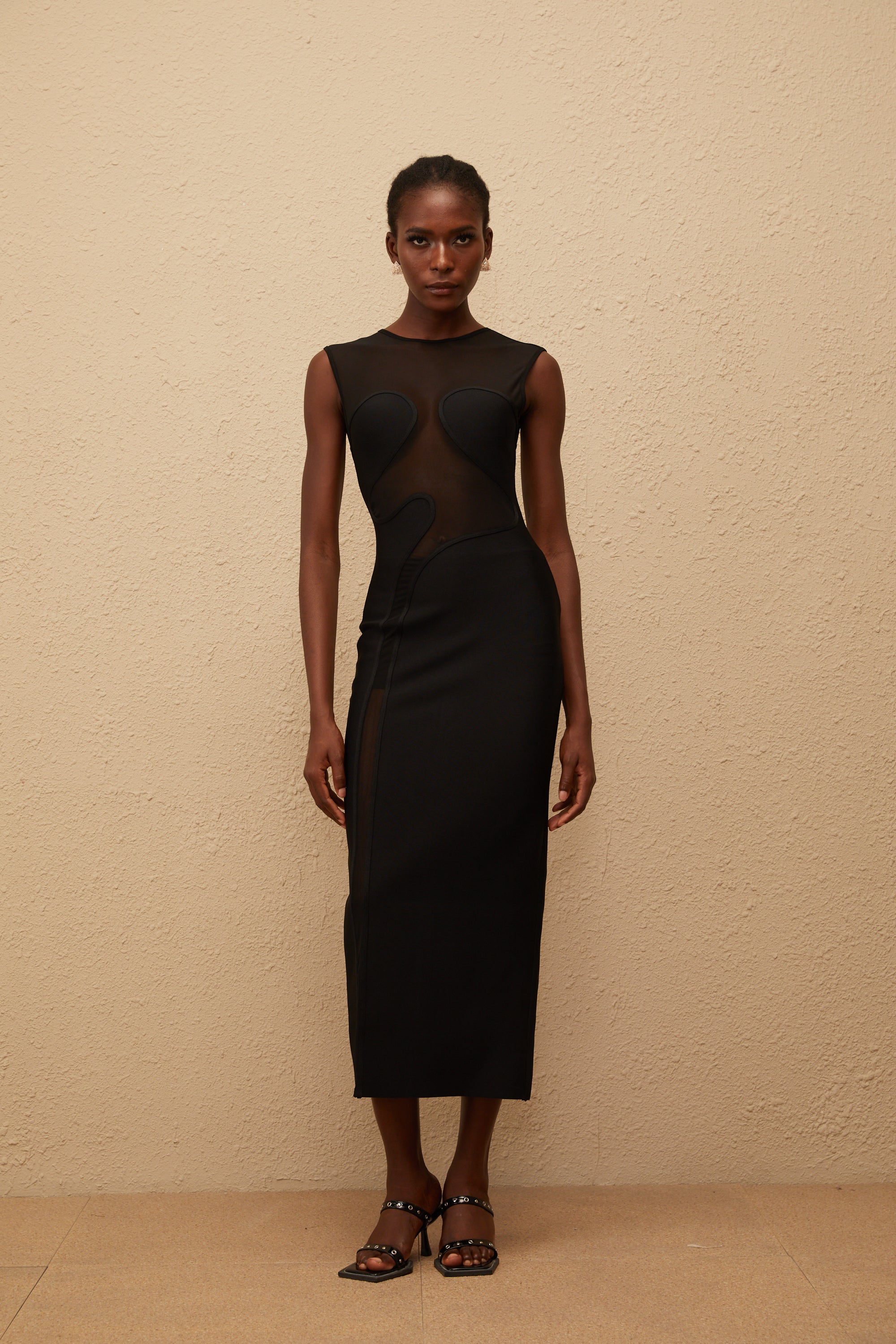 Cyrielle Schwarzes Mesh-Panel-Strick-Maxikleid