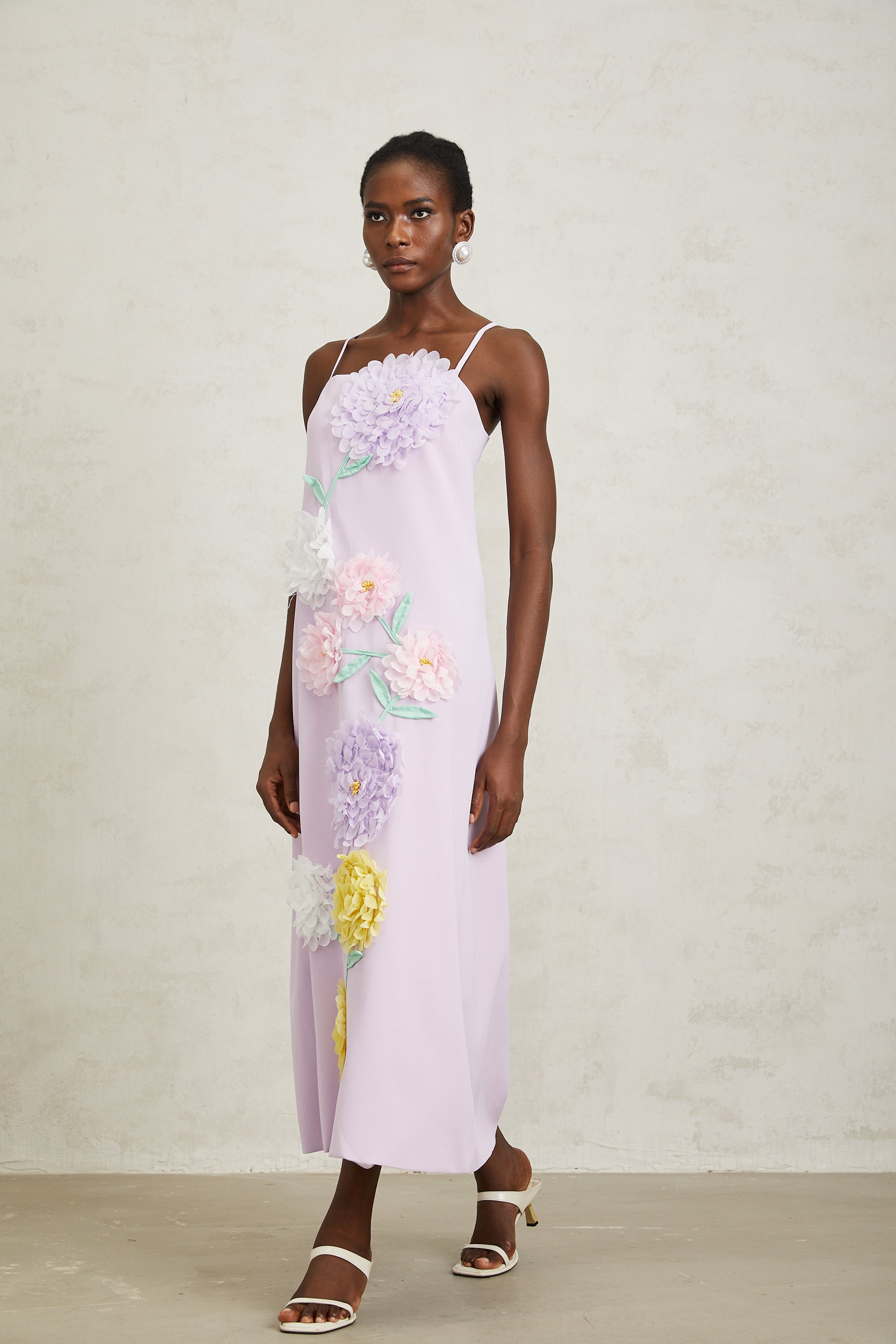 Véronique Purple 3D Petal Sleeveless Midi Dress