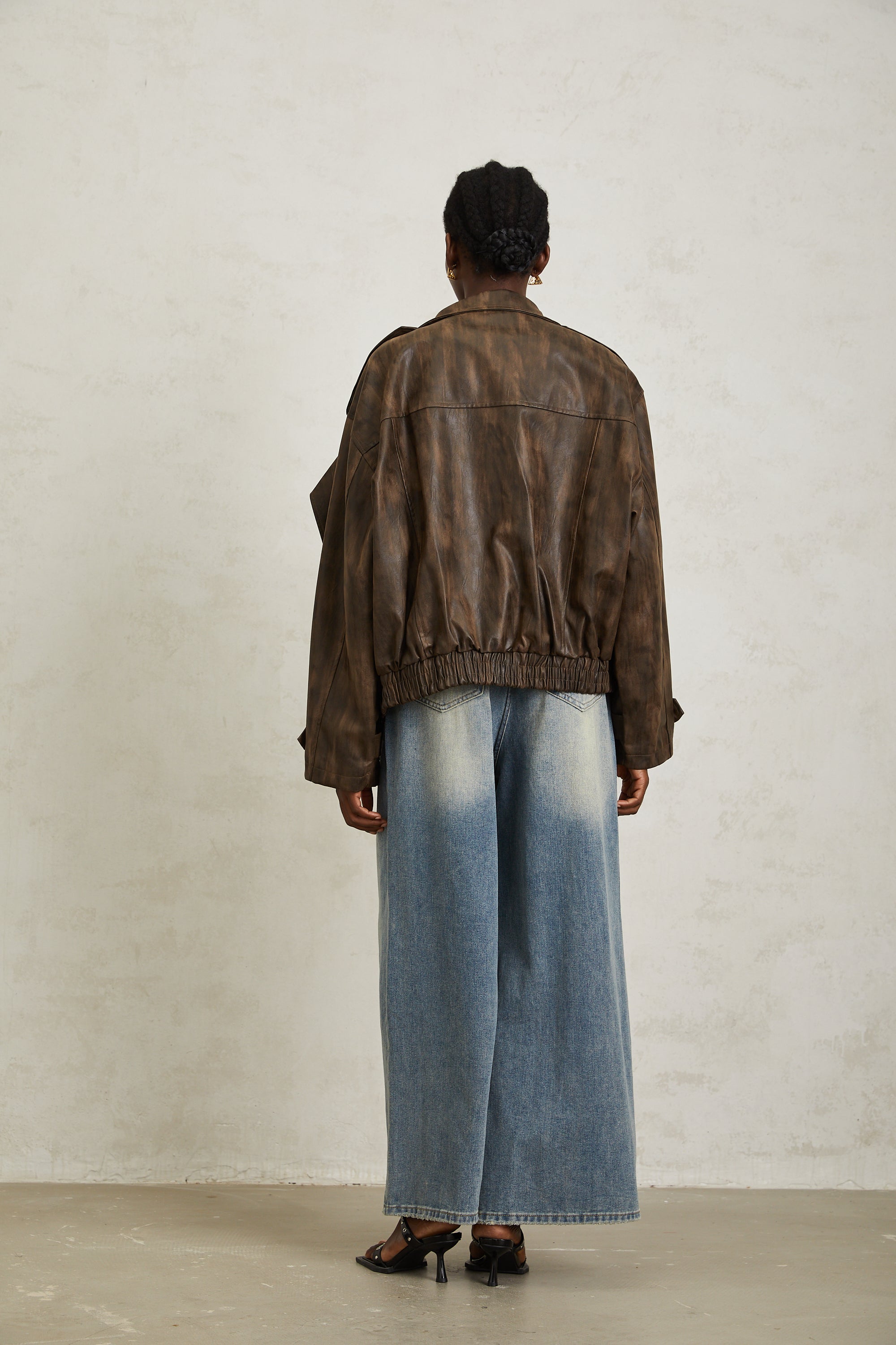 Manon Brown Tie-Dye Leder-Bikerjacke (Endgültiger Verkauf – nur in den USA)