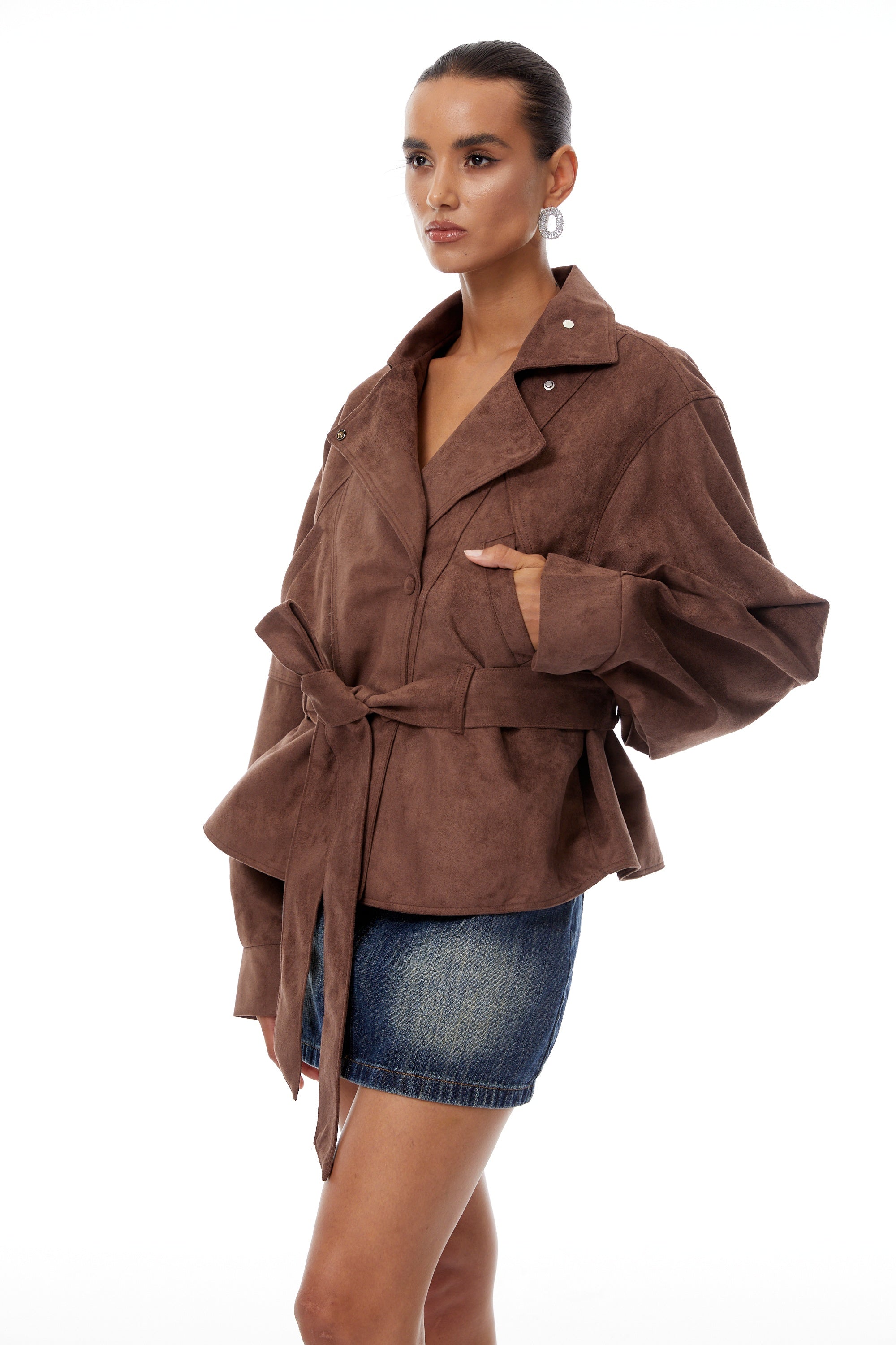 جاكيت راكب الدراجة الجلد المدبوغ بحزام بني من أفيلين