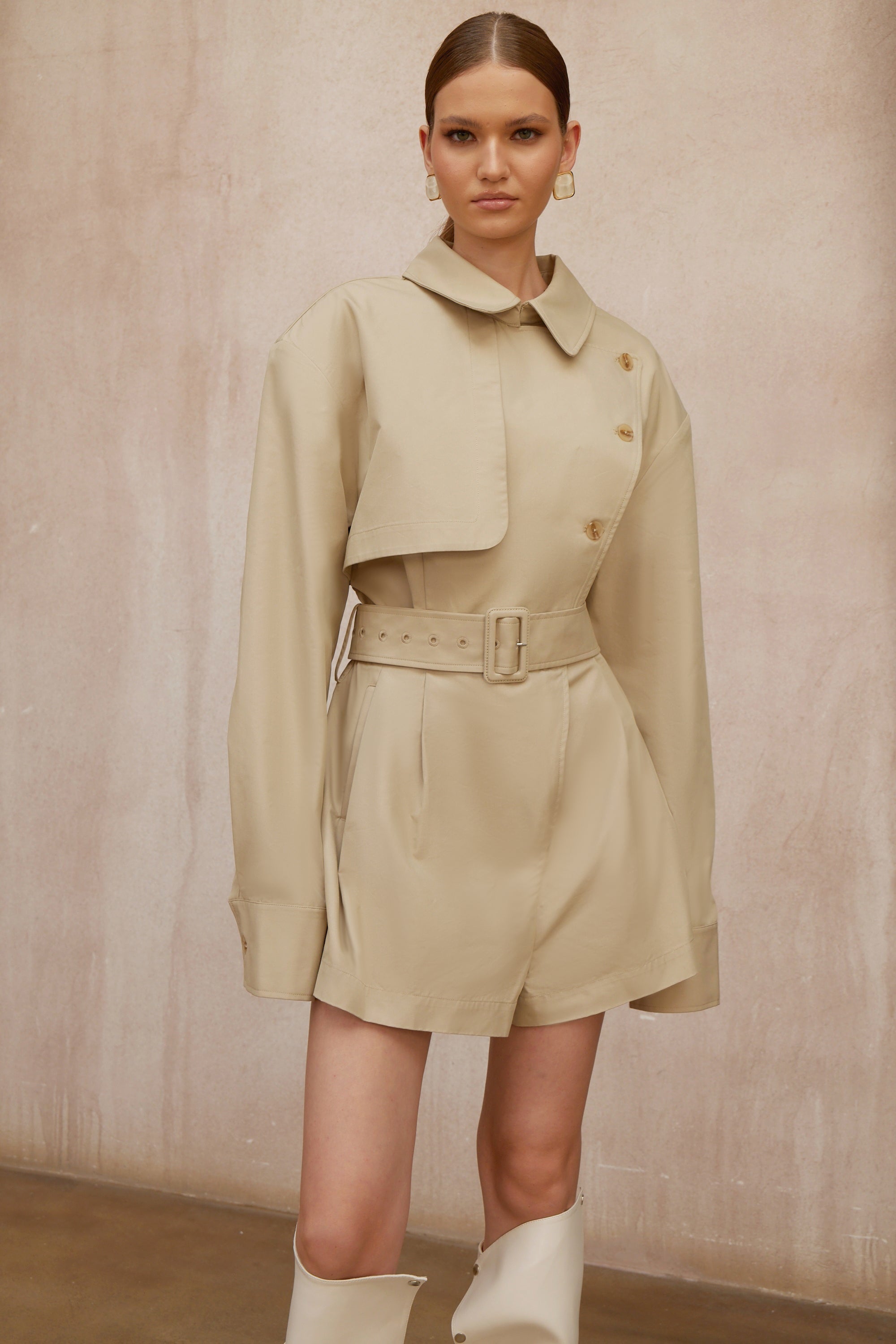 Priscille Khaki-farbener, asymmetrischer Trench-Overall