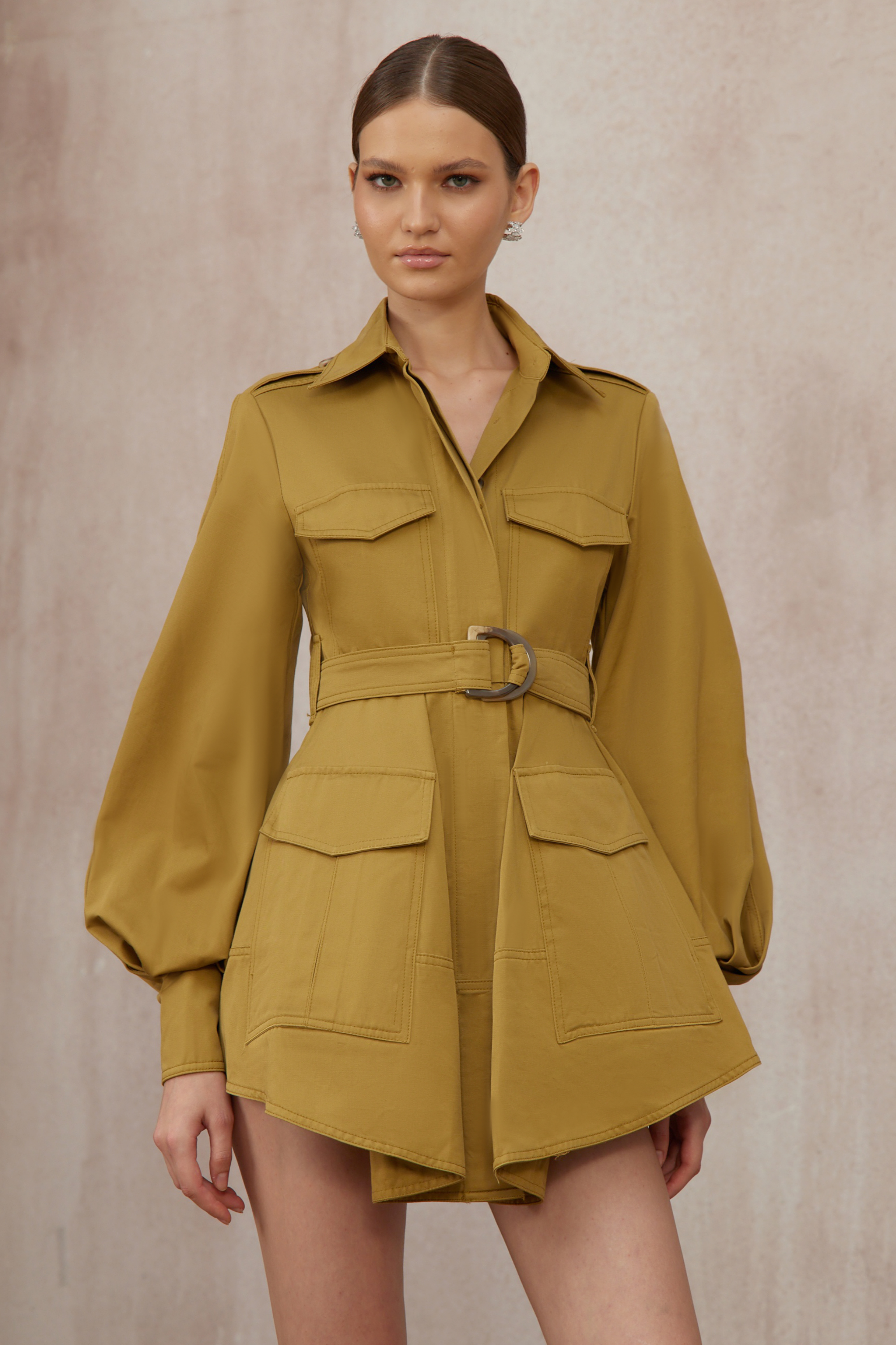 فستان مادلين جينجر كارجو قصير بحزام