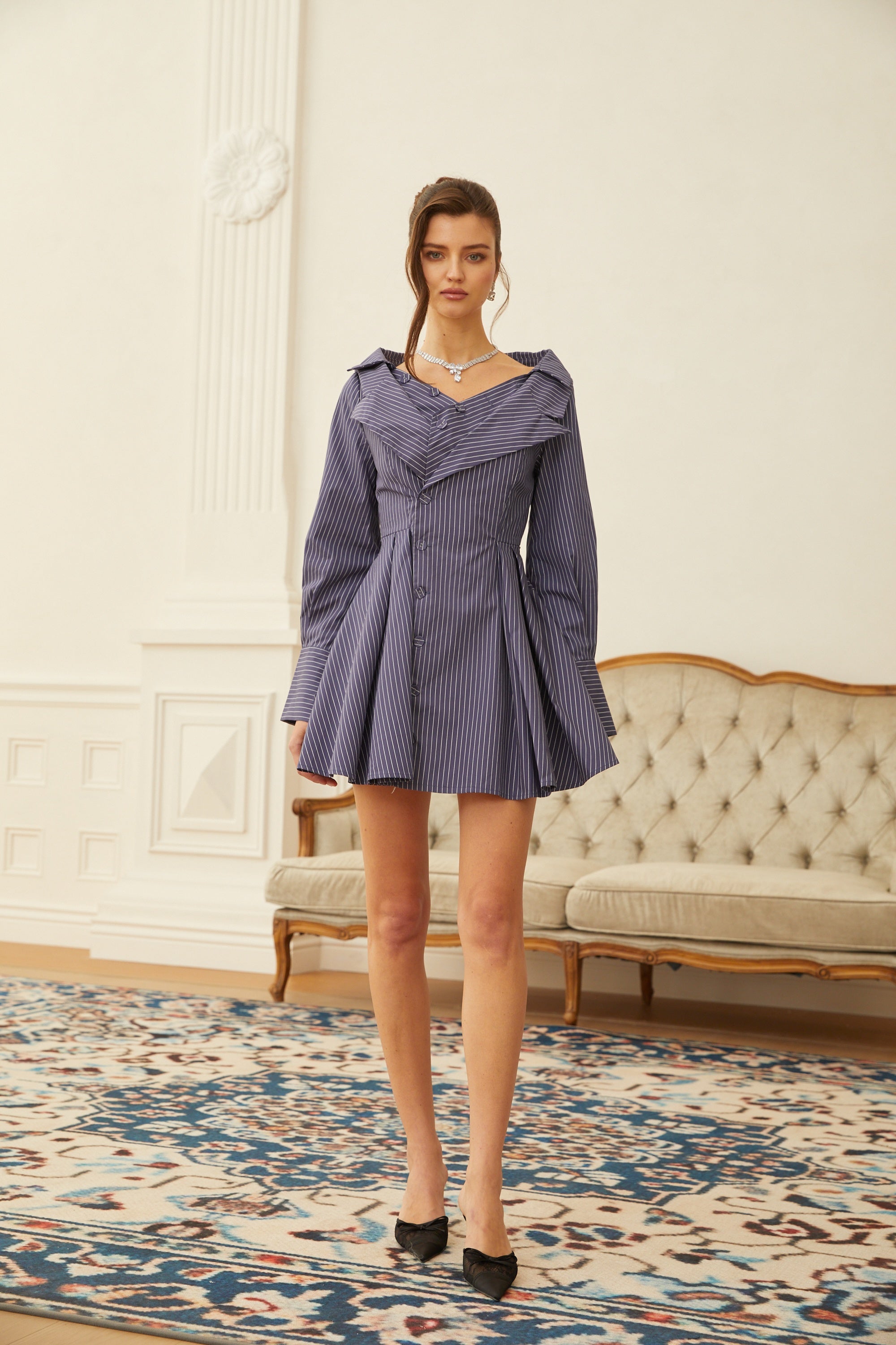 معطف إيزابيل الكاكي