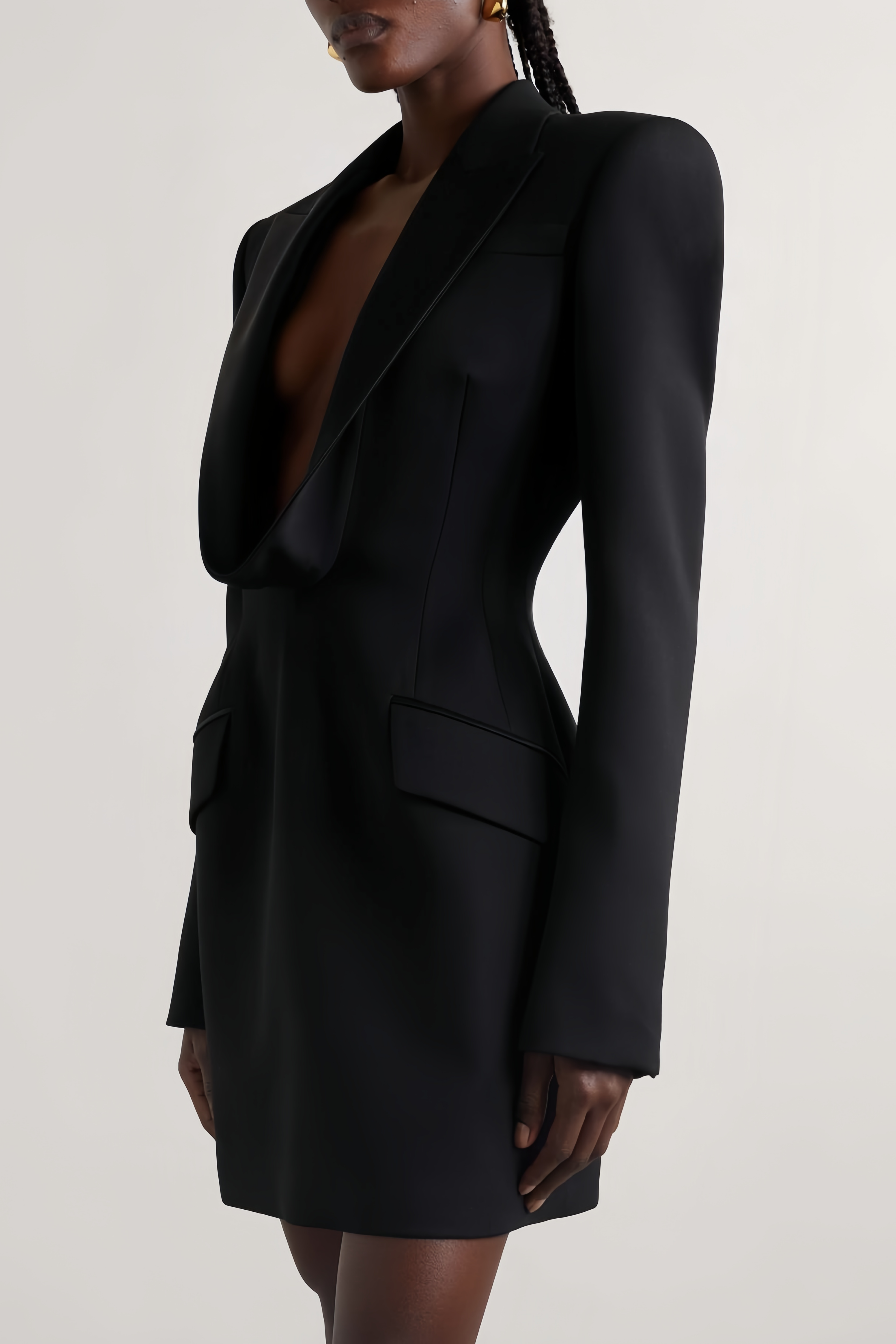 Joséphine Minikleid mit V-Ausschnitt und Satinkragen 