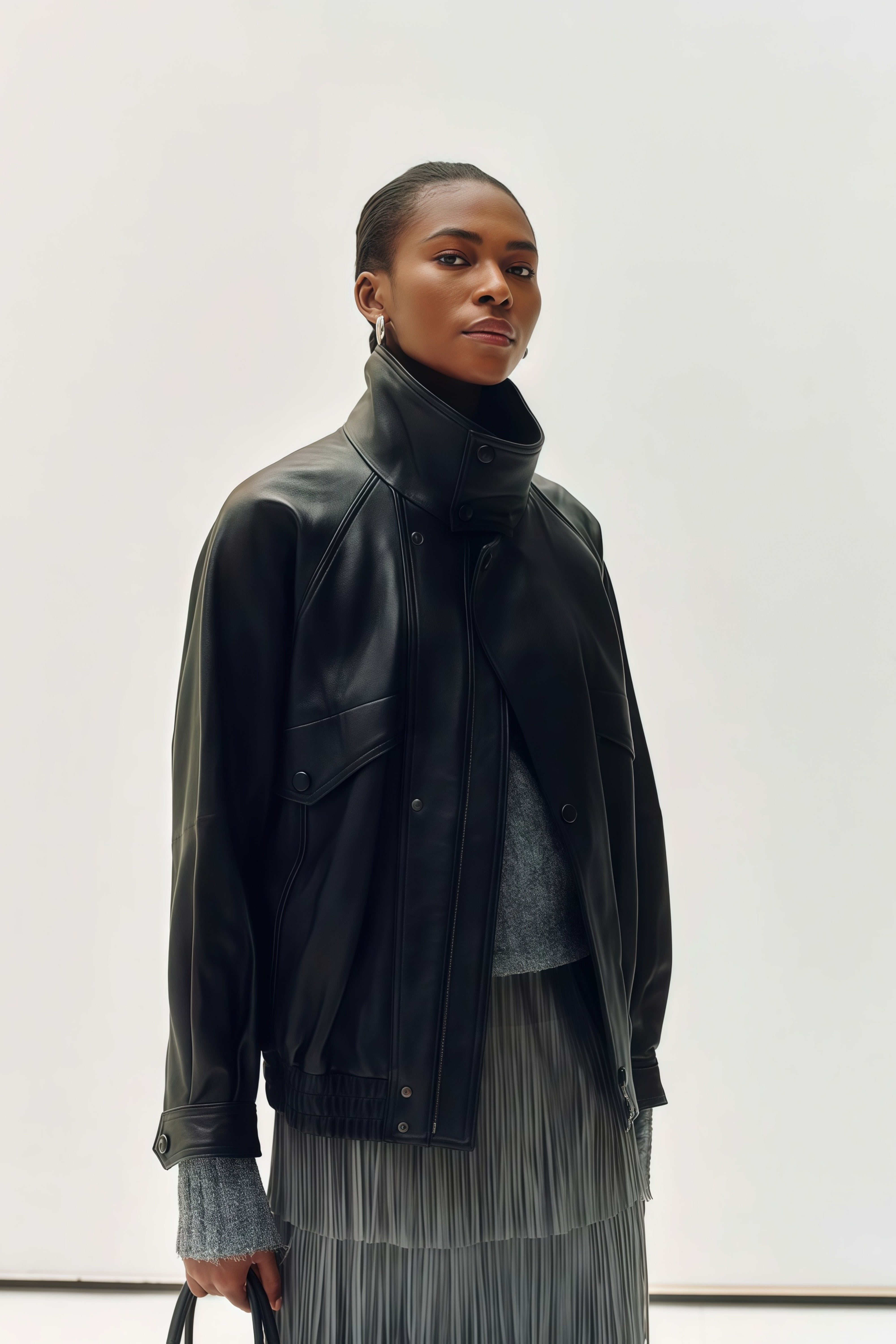 Rehbraune Lederjacke mit Stehkragen