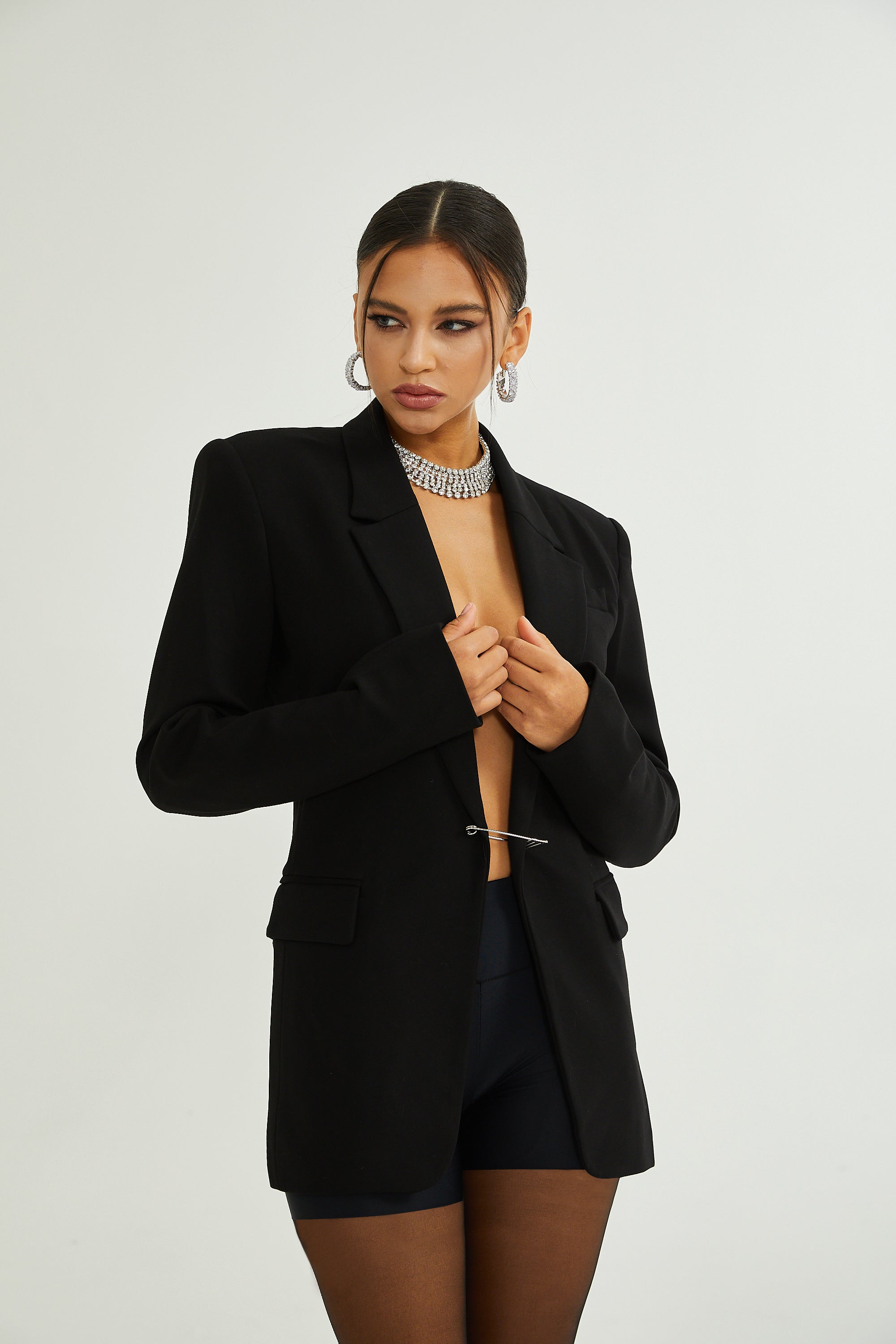 Clémence pin-fastening coat