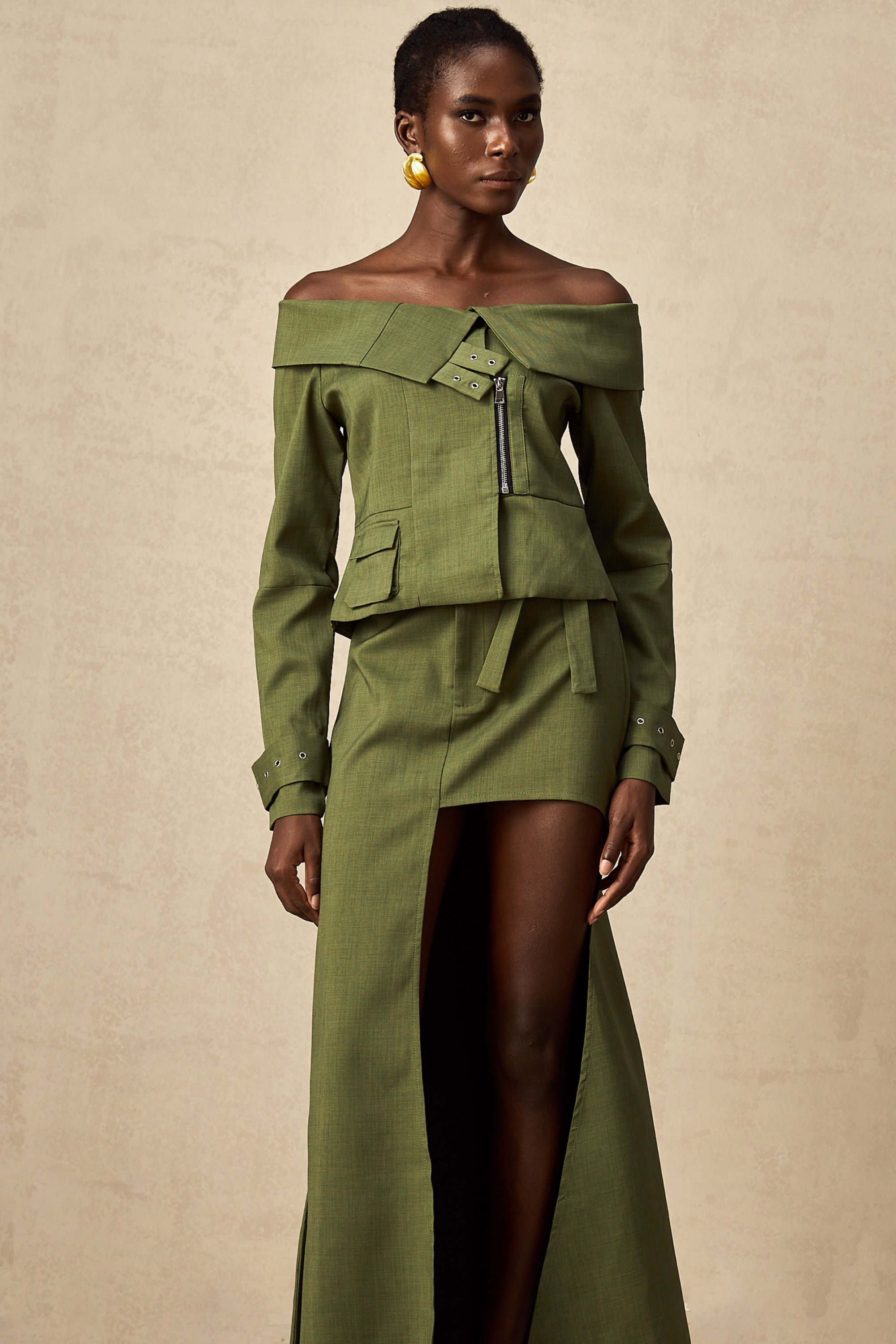 Éléna green asymmetric-design jacket & skirt matching set