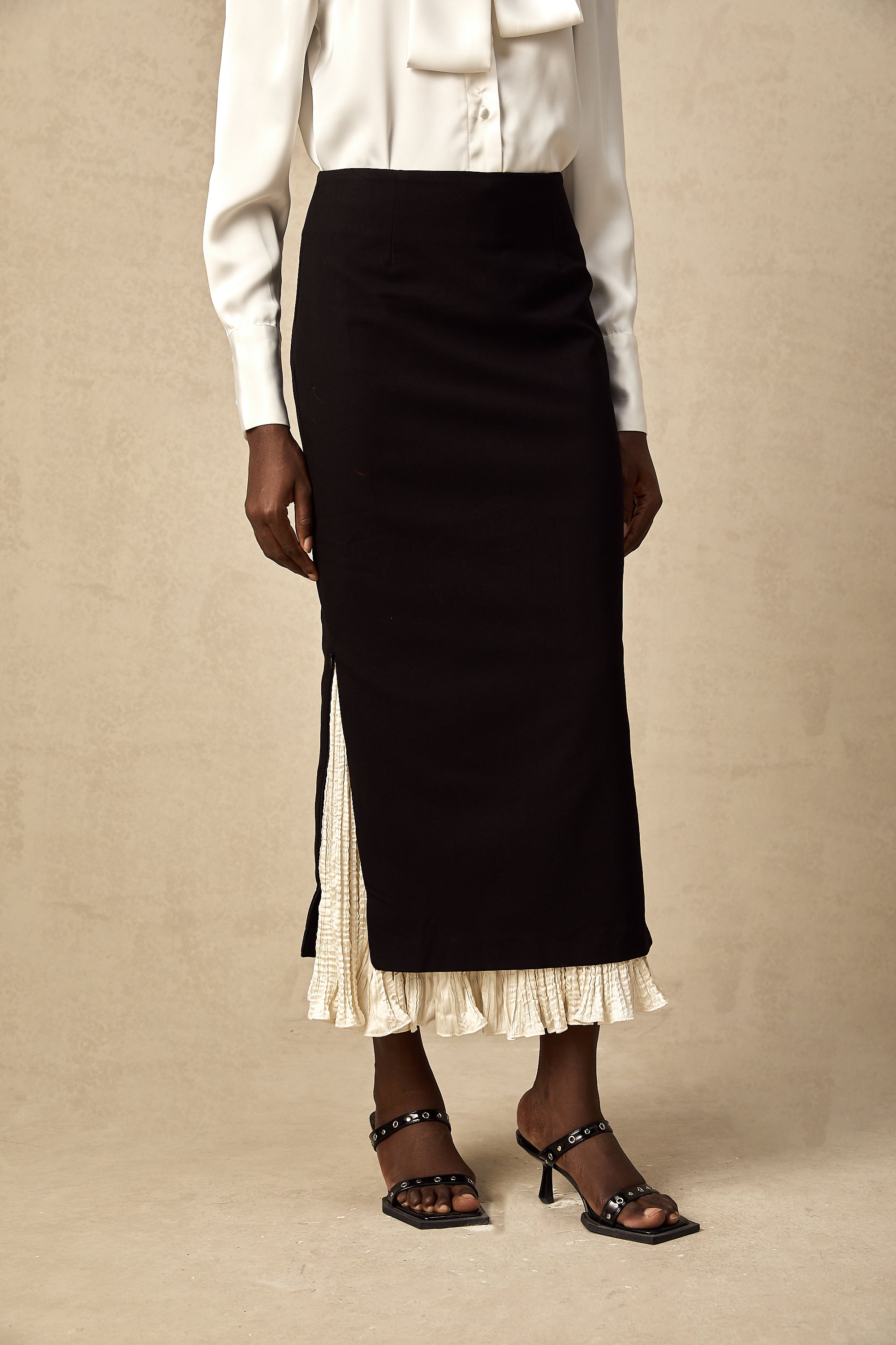 Héloïse color-blocked panelled midi skirt