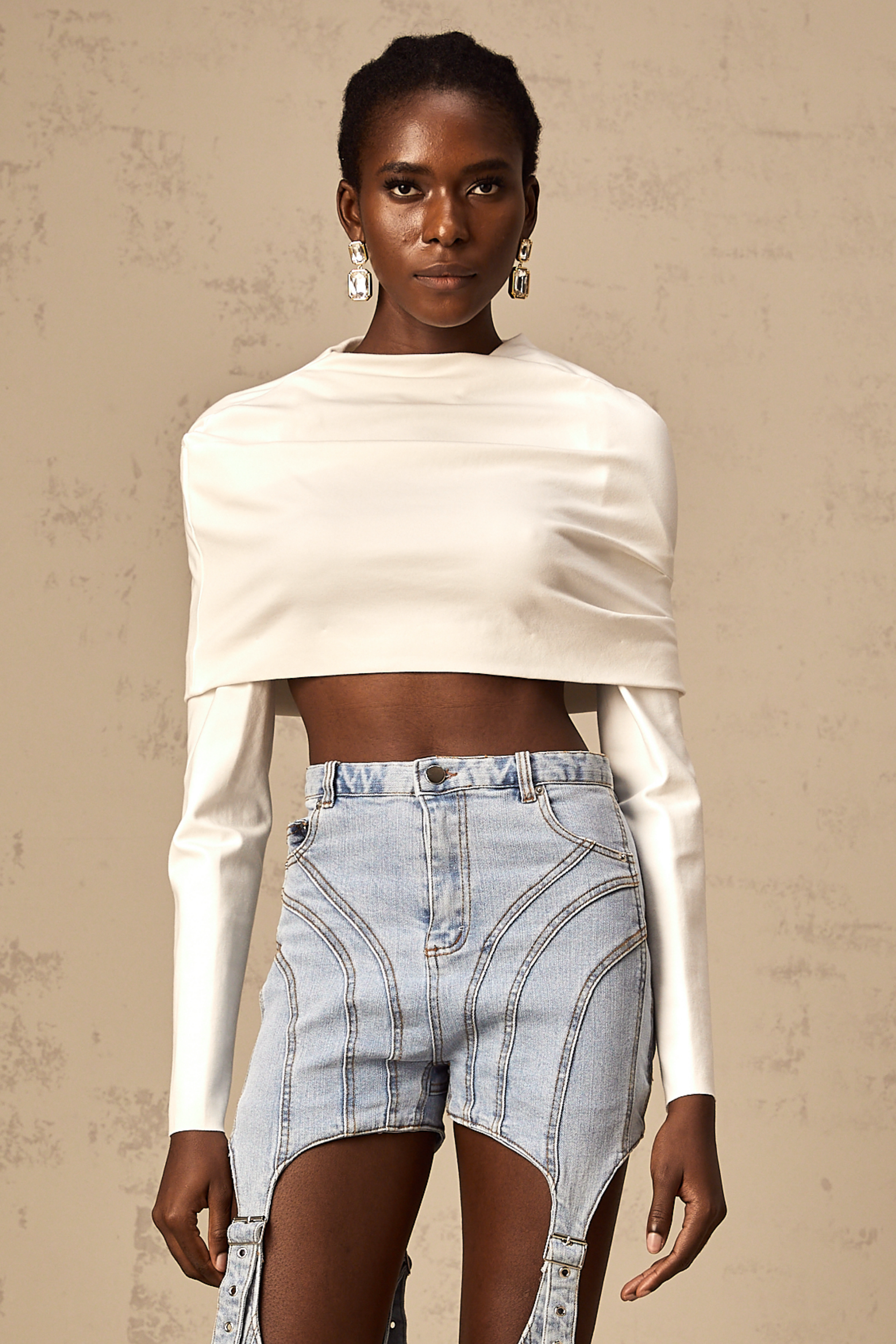 Hanna white ruched cropped top