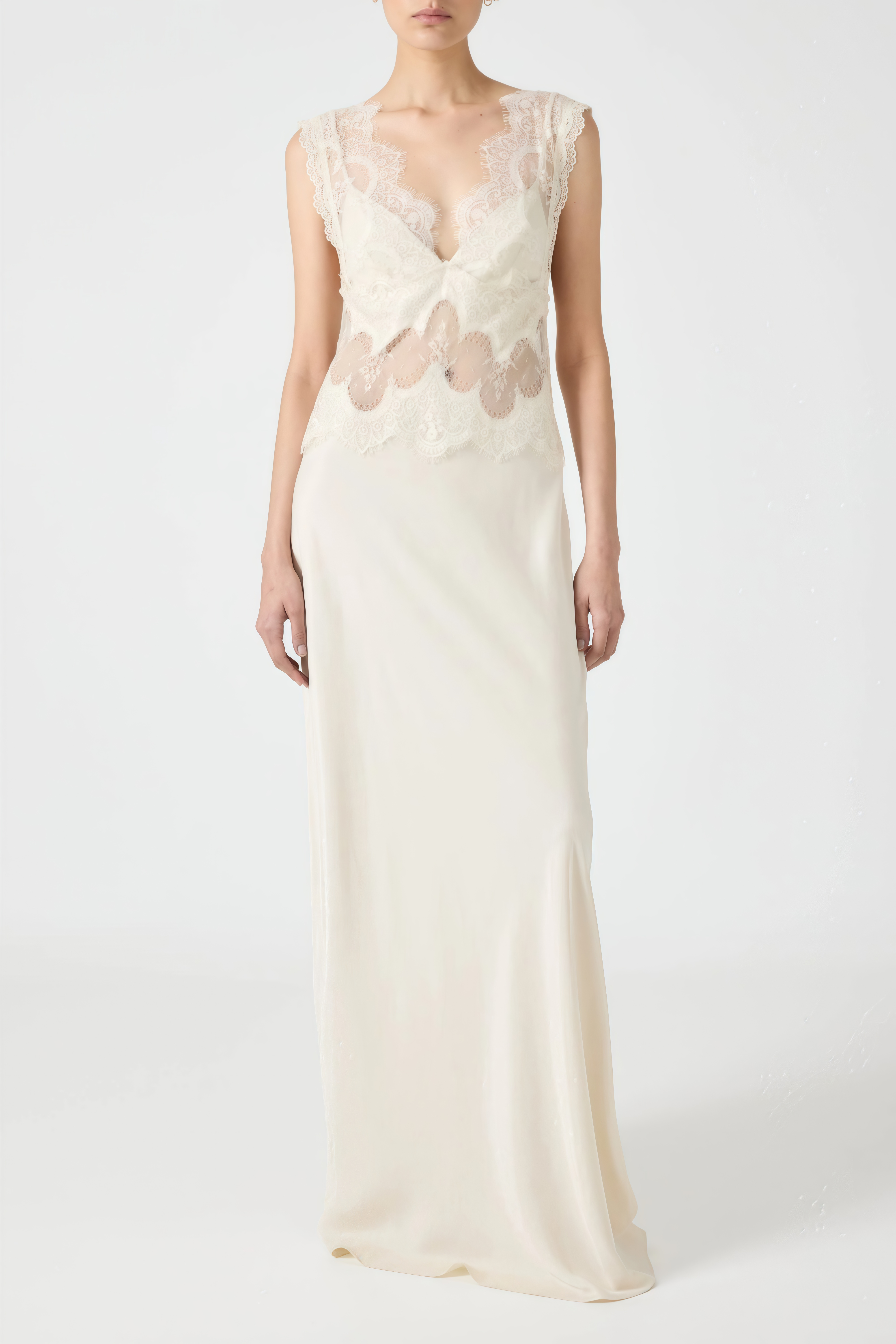 Aitana Neutrals Satin-Maxikleid mit Spitzenbesatz