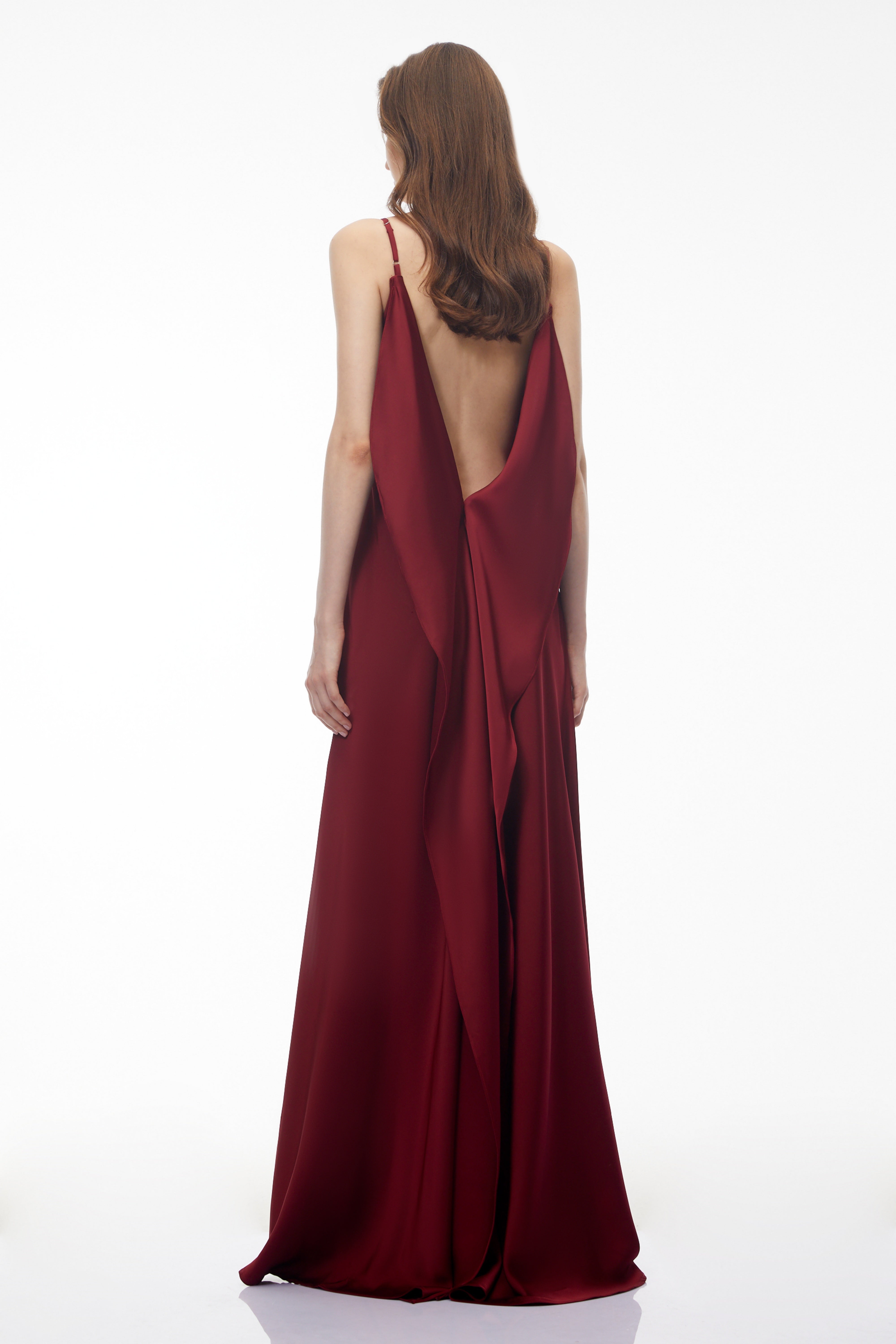 Robe longue à col rond et dos nu Antónia Red