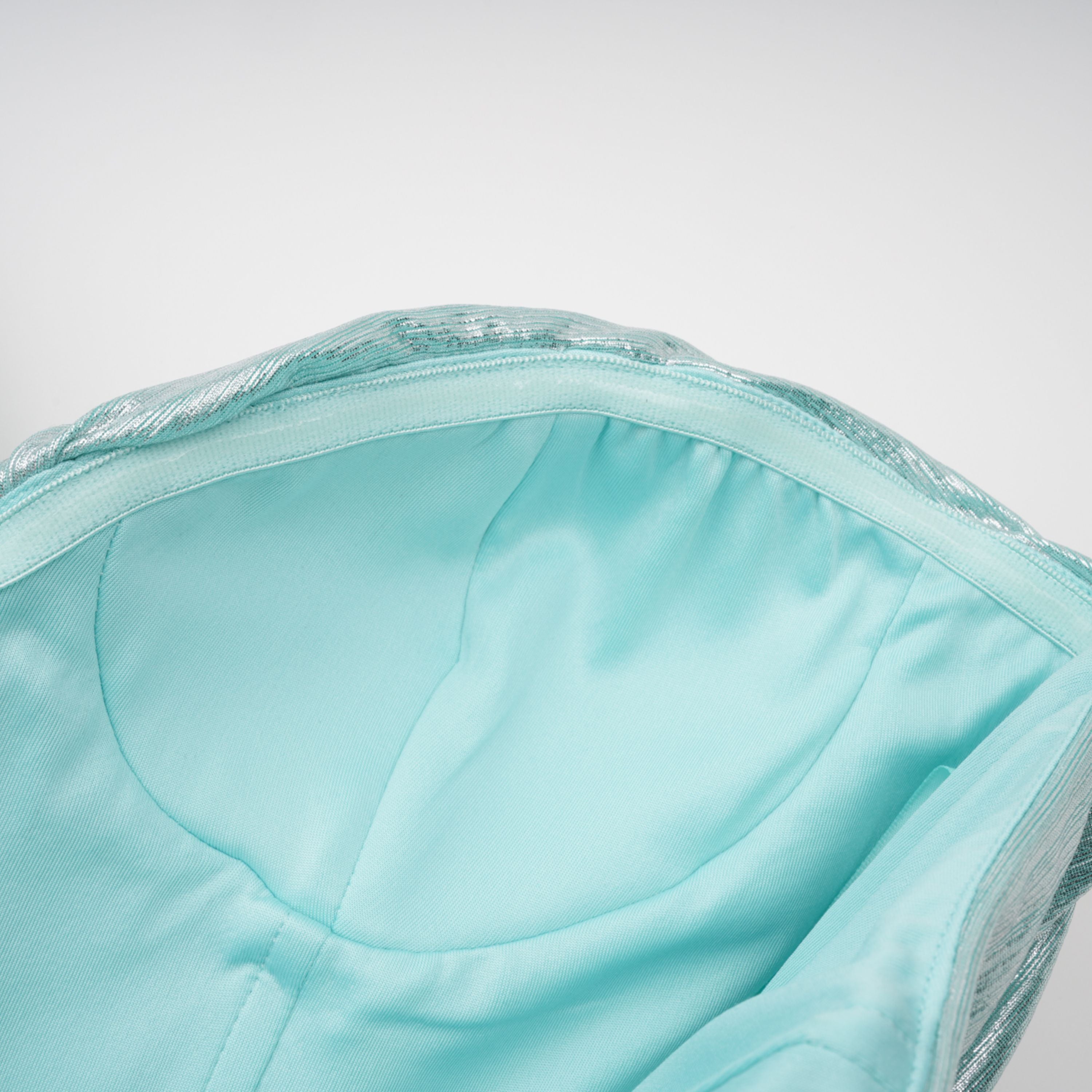 فستان طويل لامع باللون الأزرق الكوبالت من Azar