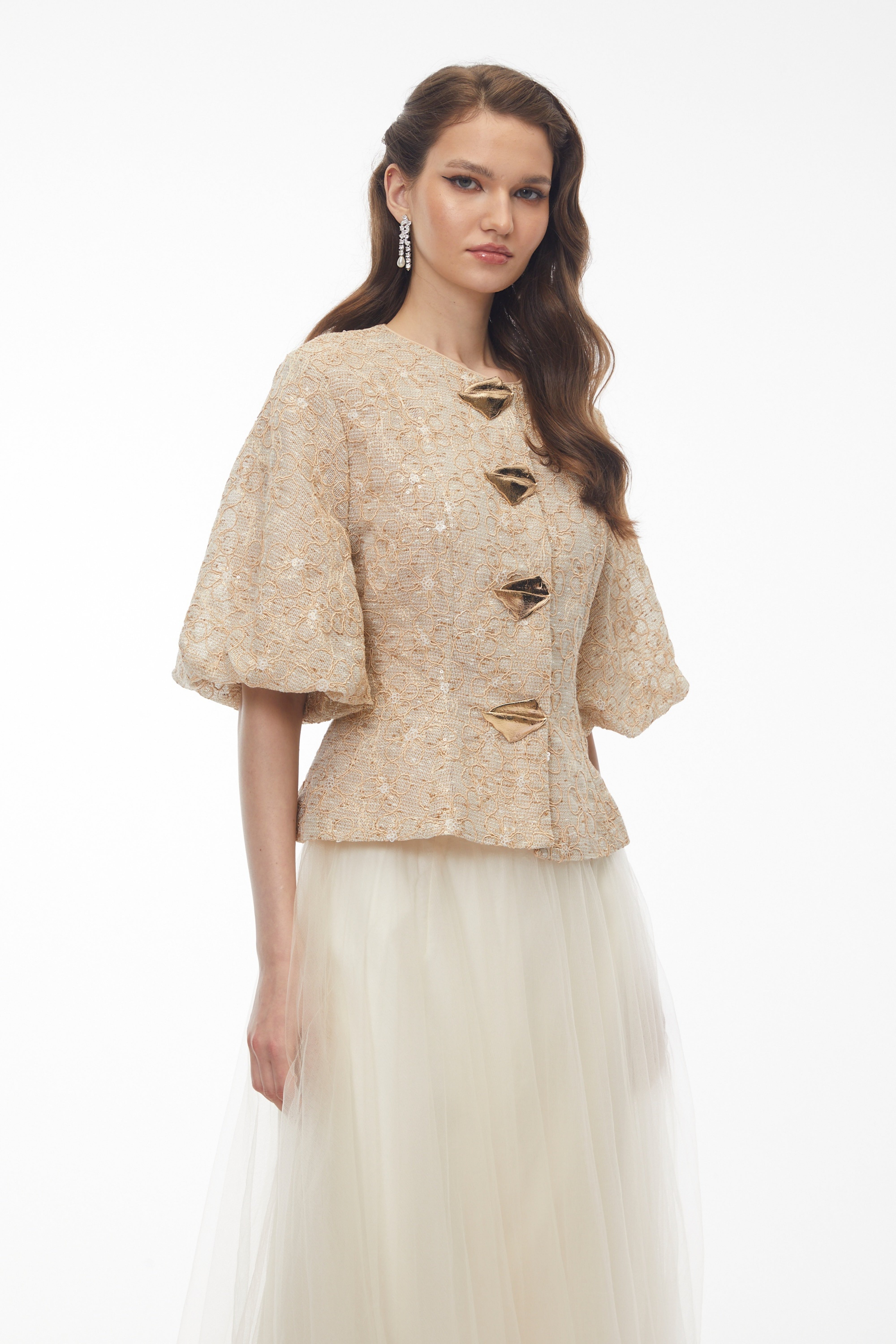 Veste à basque brodée de fleurs Clara Champagne