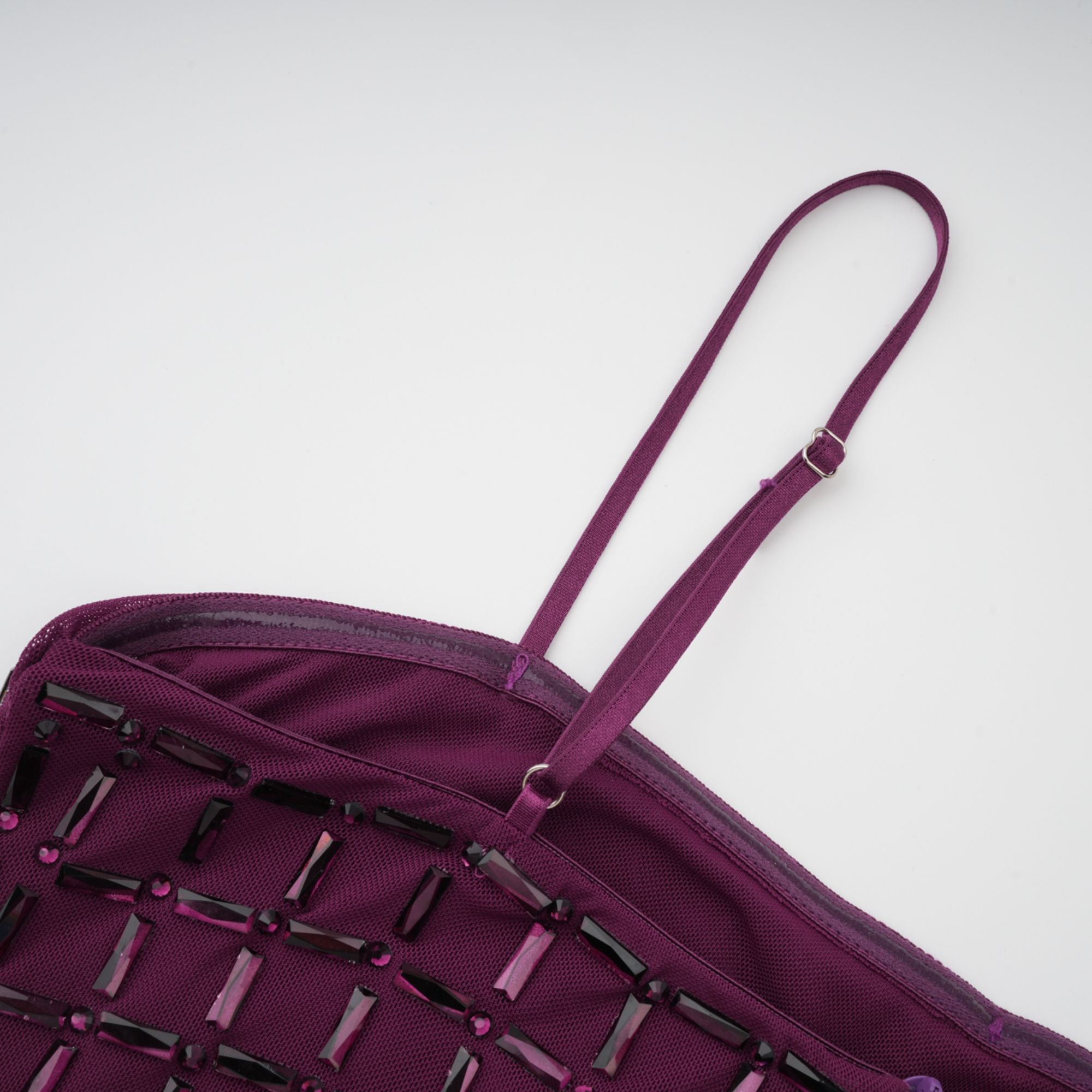 Térébenthine Lila Strass-Mesh-Maxikleid