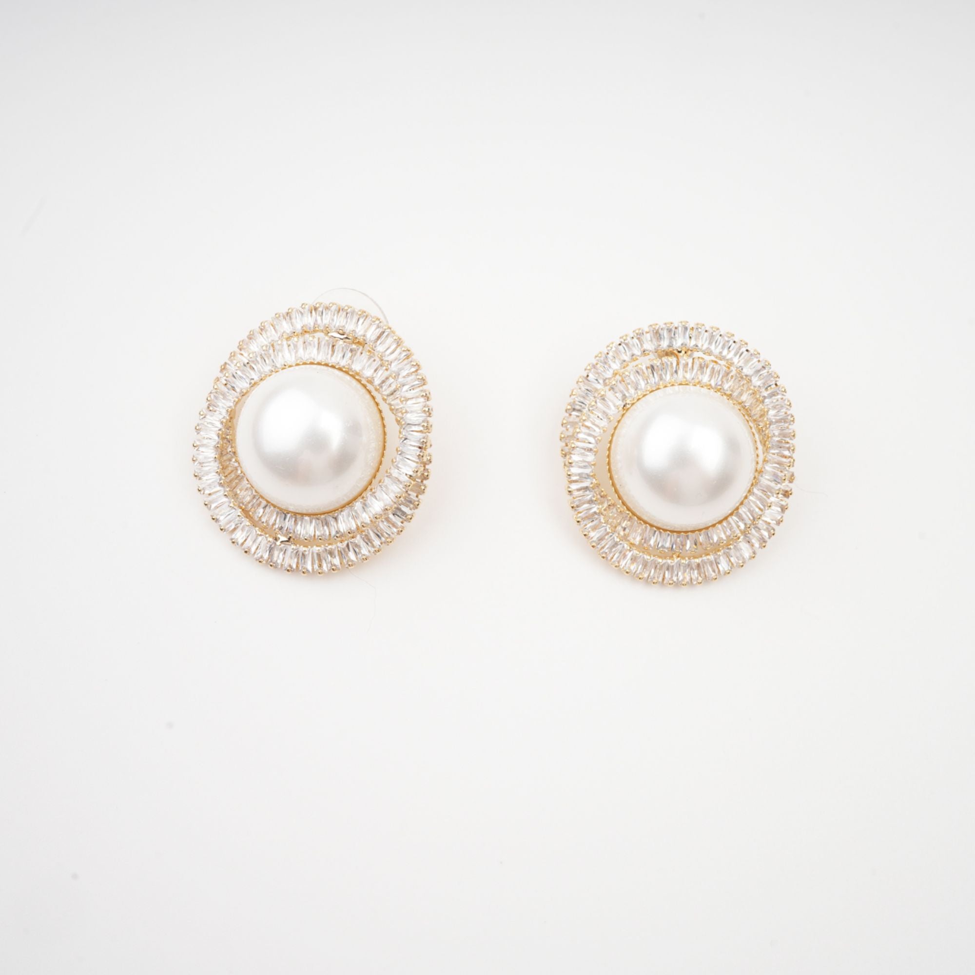 Éléonore crystal faux-pearl earrings