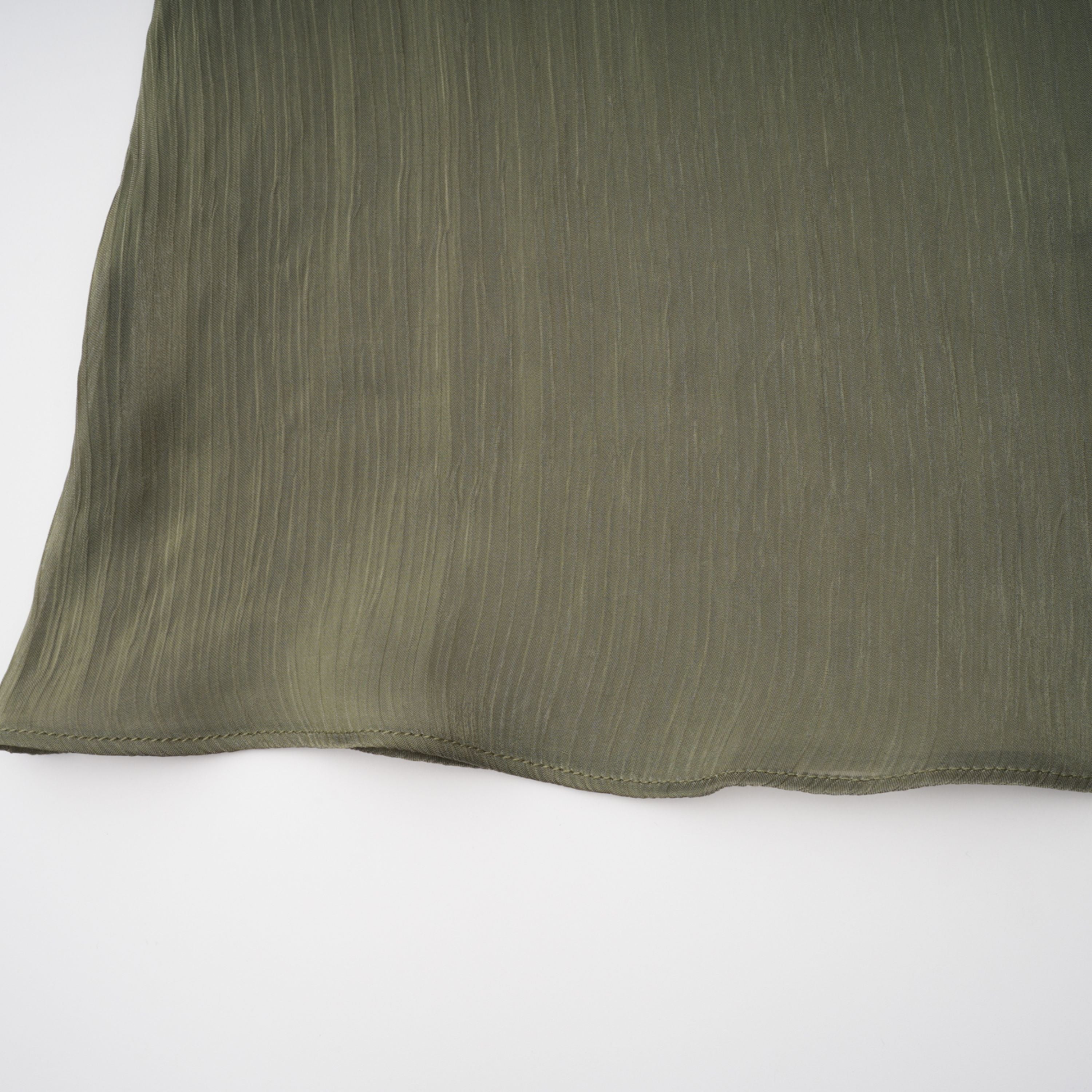 فستان طويل بكتف واحد ومزين بزخارف من Katrin Green