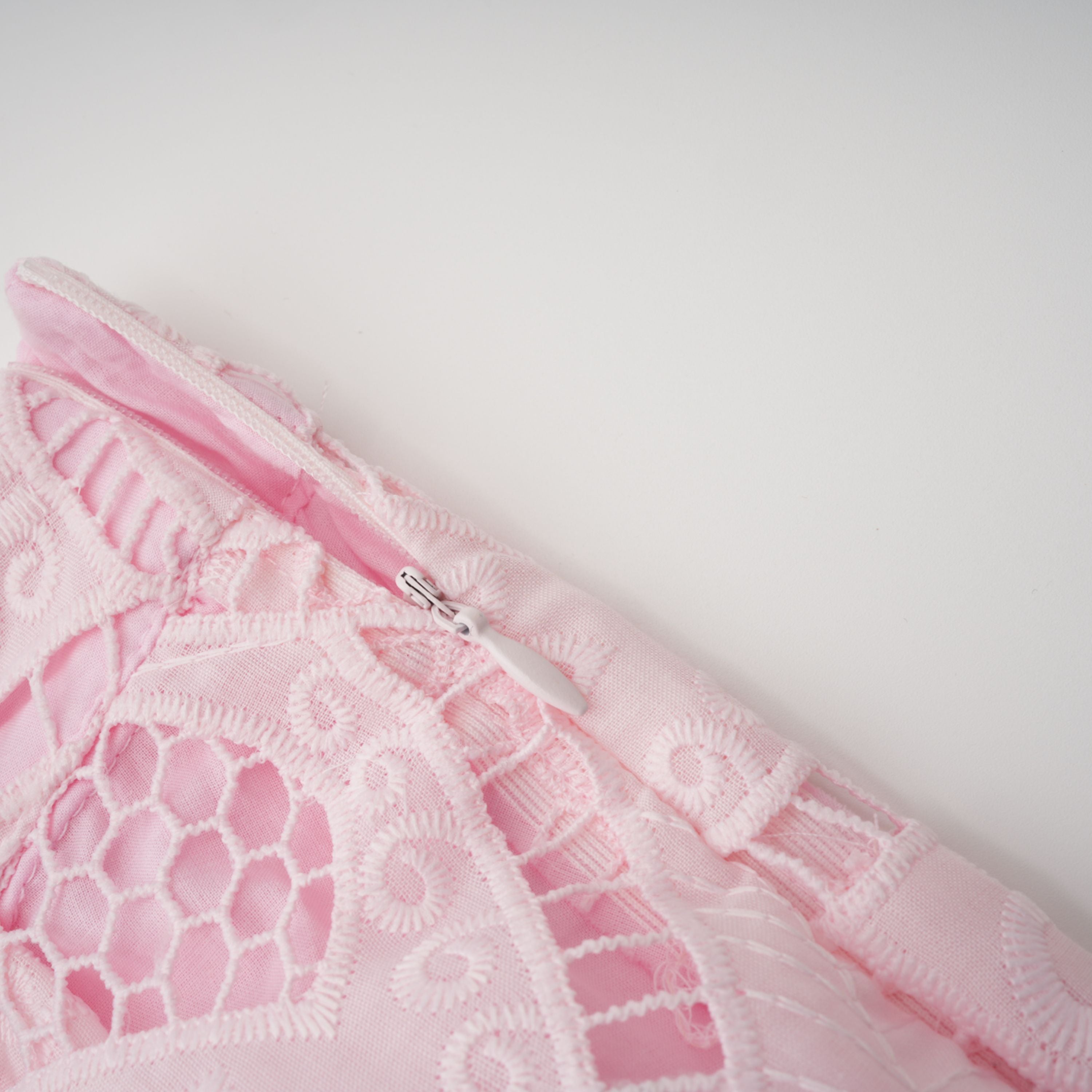 Joséphine Rosa besticktes Blusen- und Rock-Set