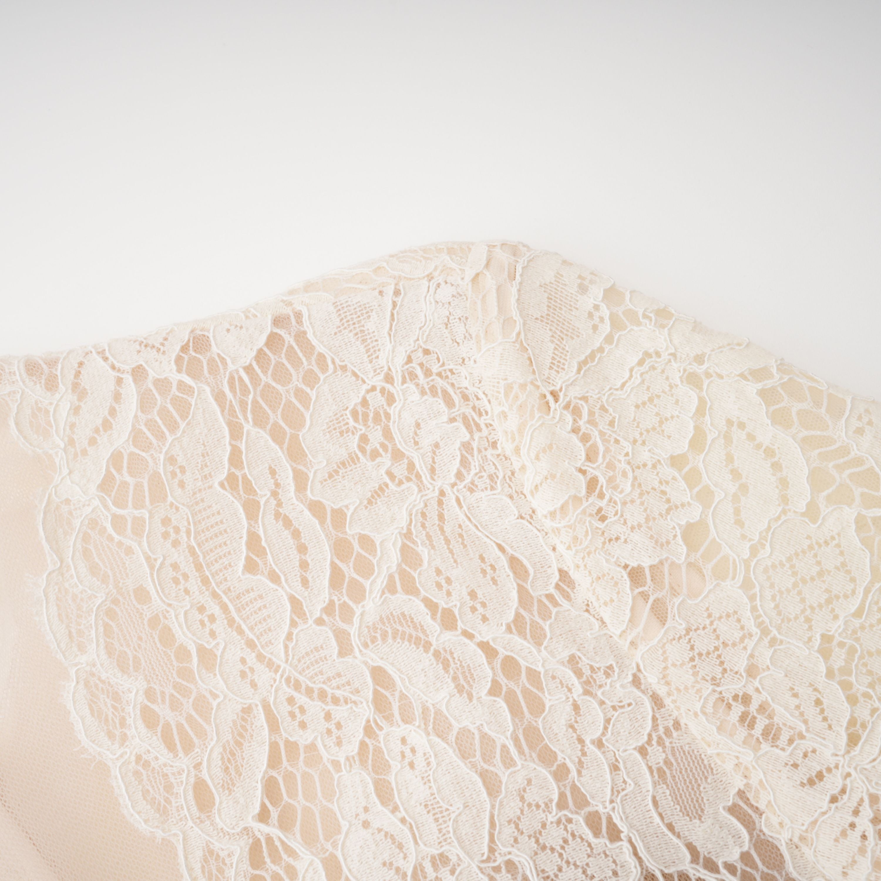 Oliana Ivory Lace Maxi Gown