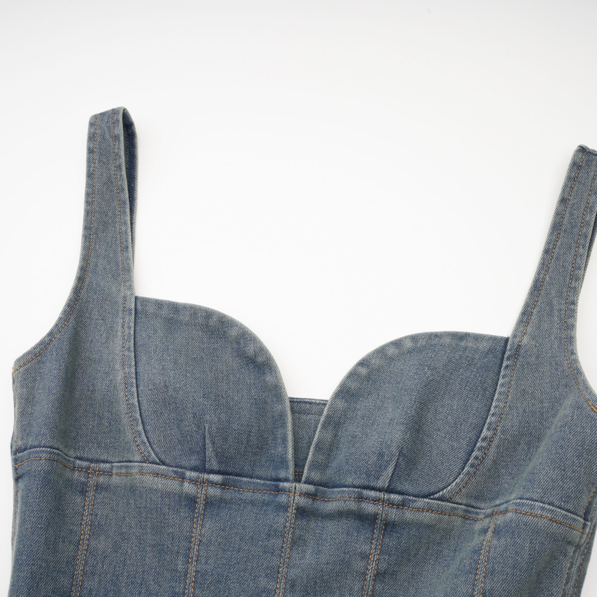 Seren verziertes Mini-Jeanskleid 