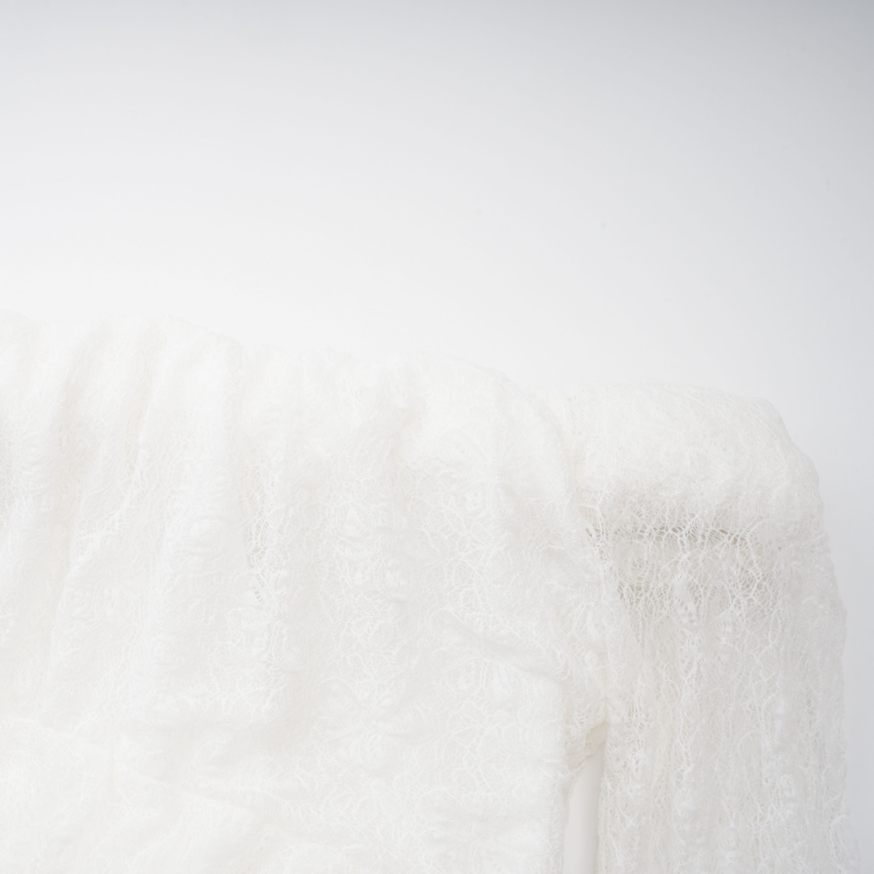 Étincelle White Ruched Lace Maxi Dress