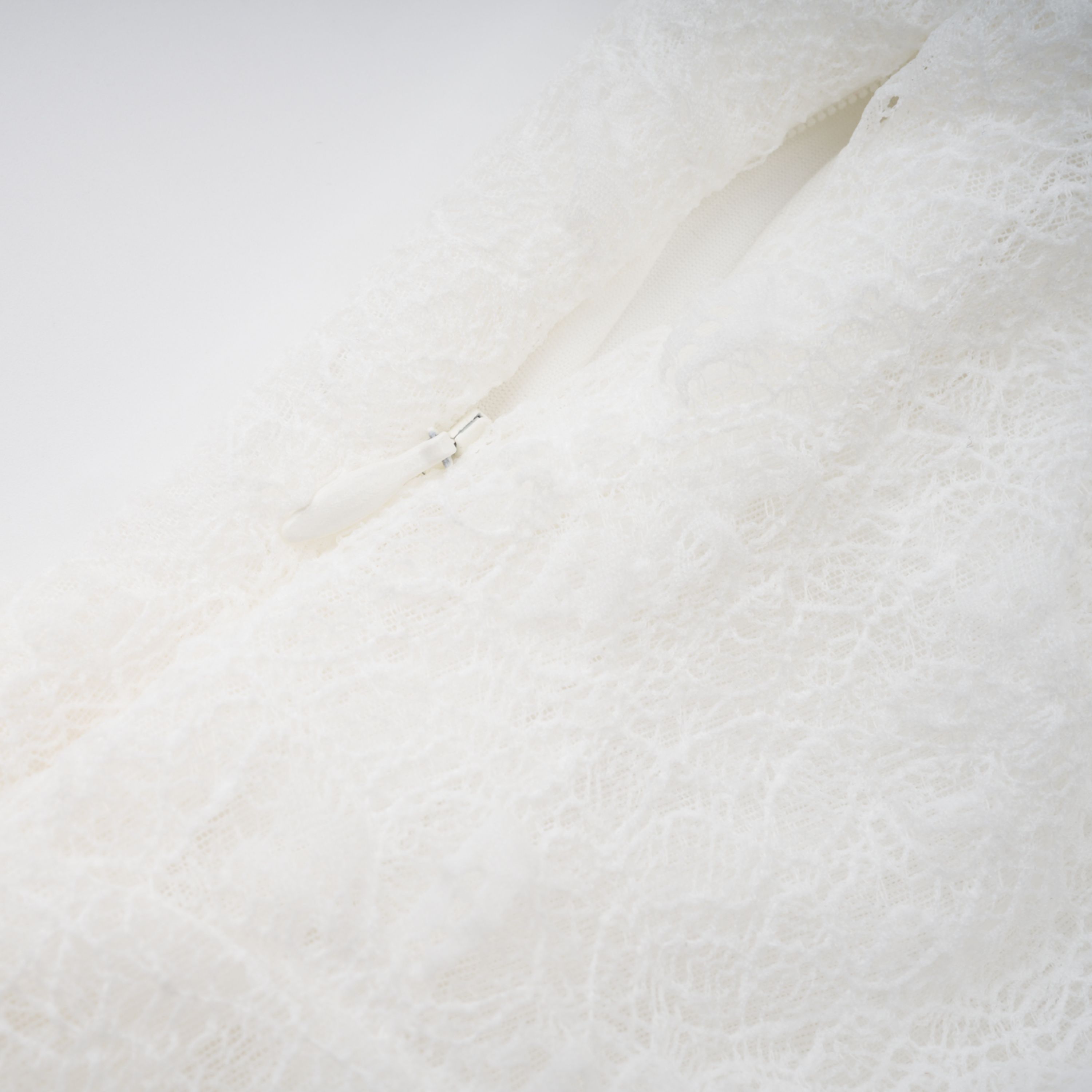 Étincelle White Ruched Lace Maxi Dress (Final Sale-US Only)