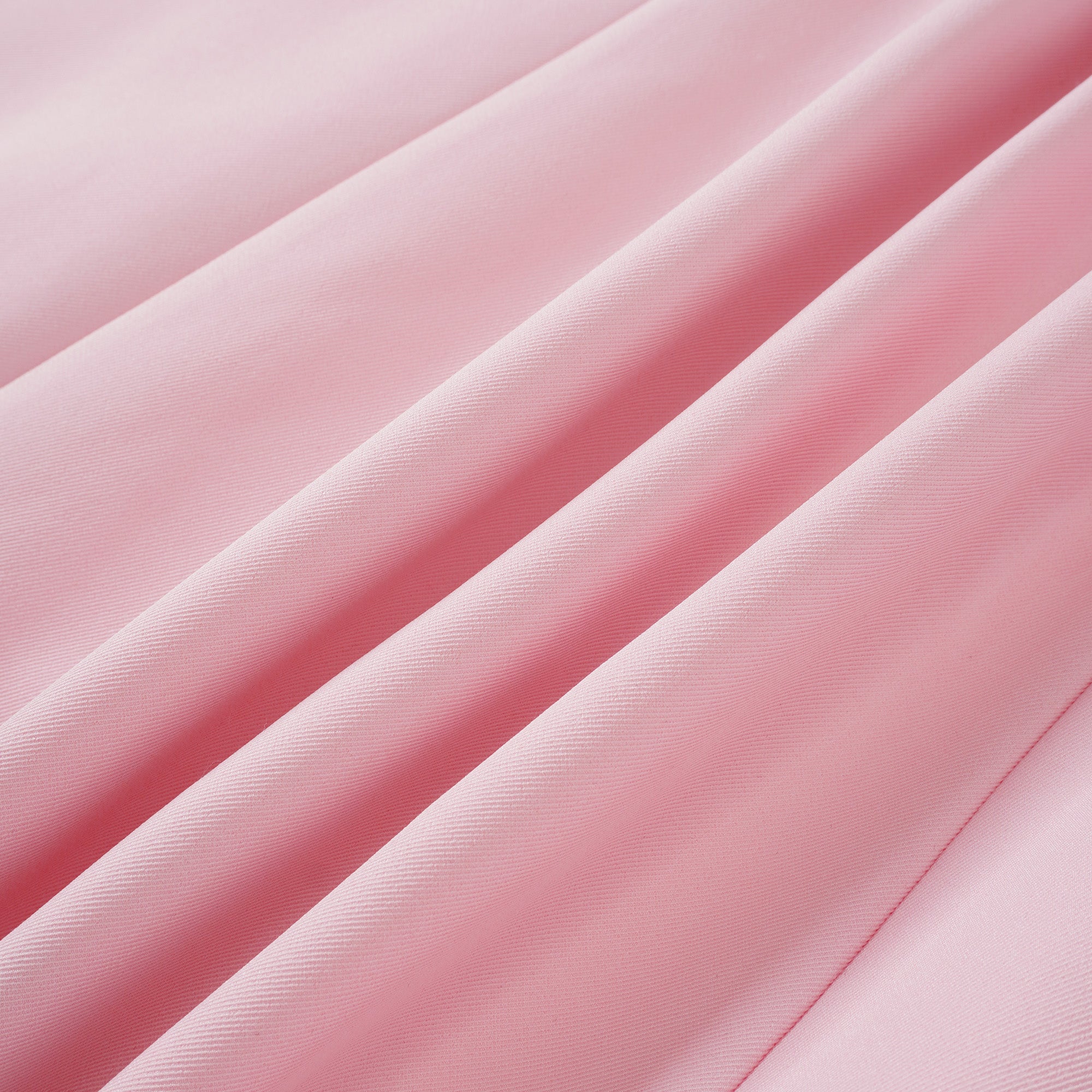 طقم فاليريا المنسجم مزين بالكريستال الوردي