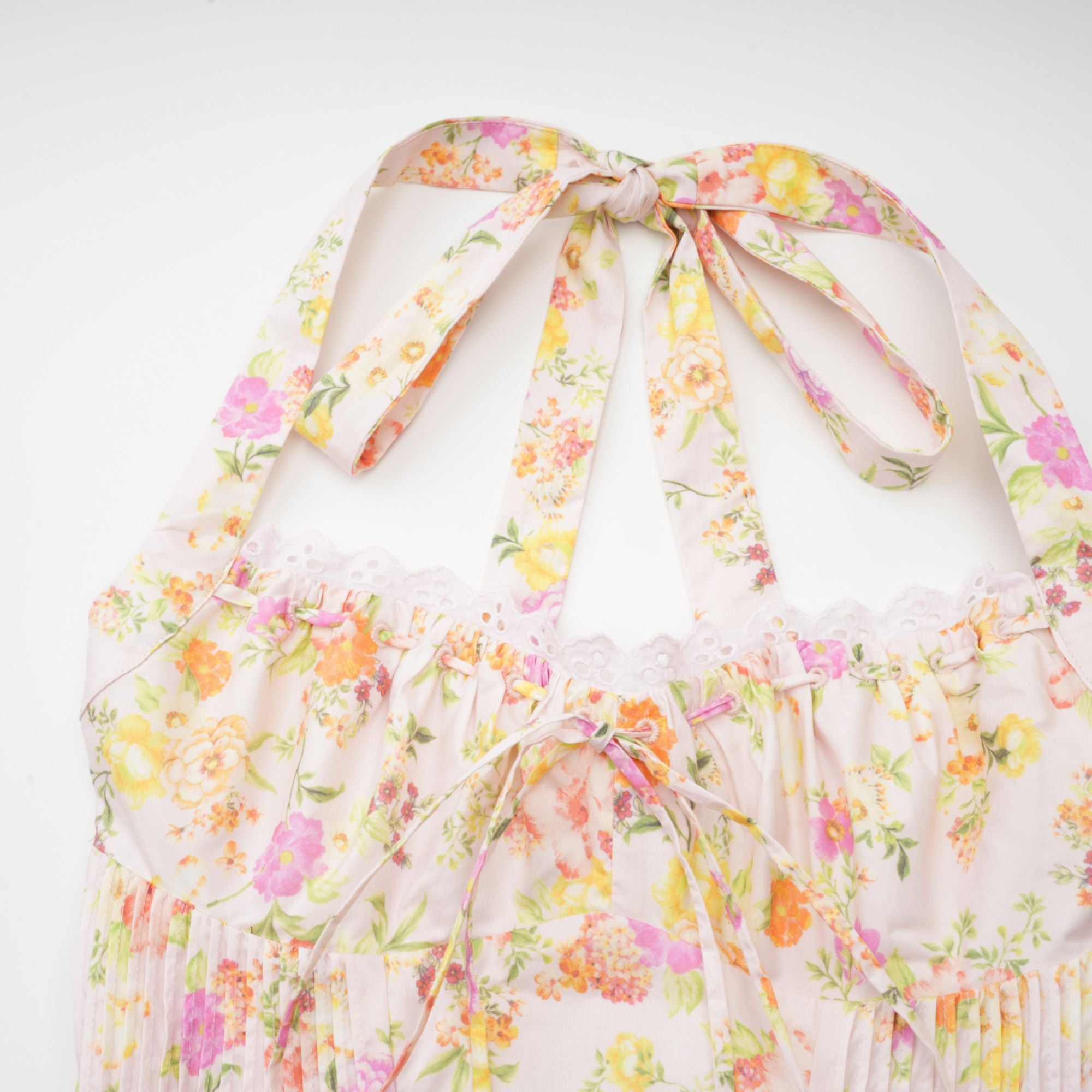 Abito midi Odette con stampa floreale e scollo all'americana 