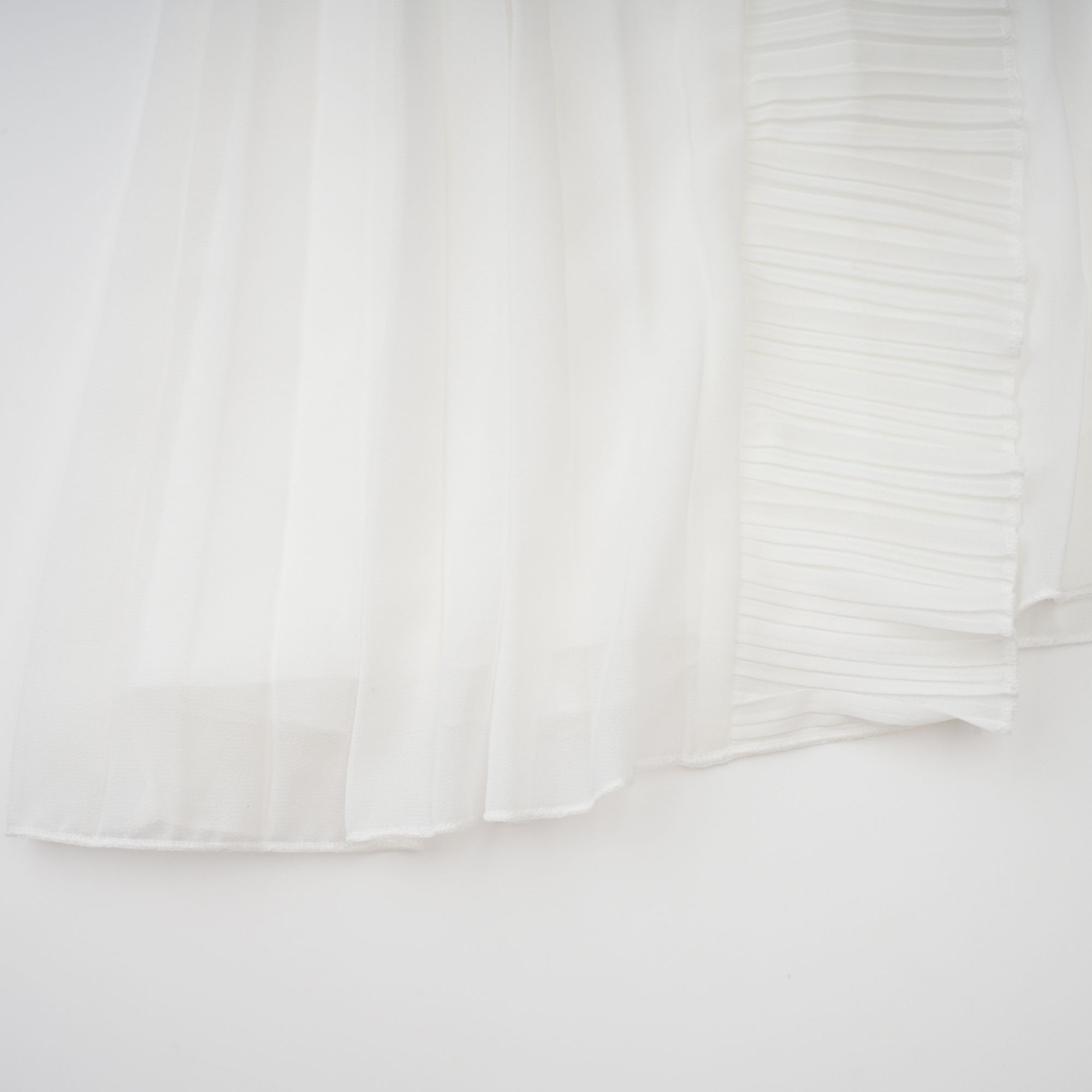 Doux White Ruffled Trim Pleated Midi Dress