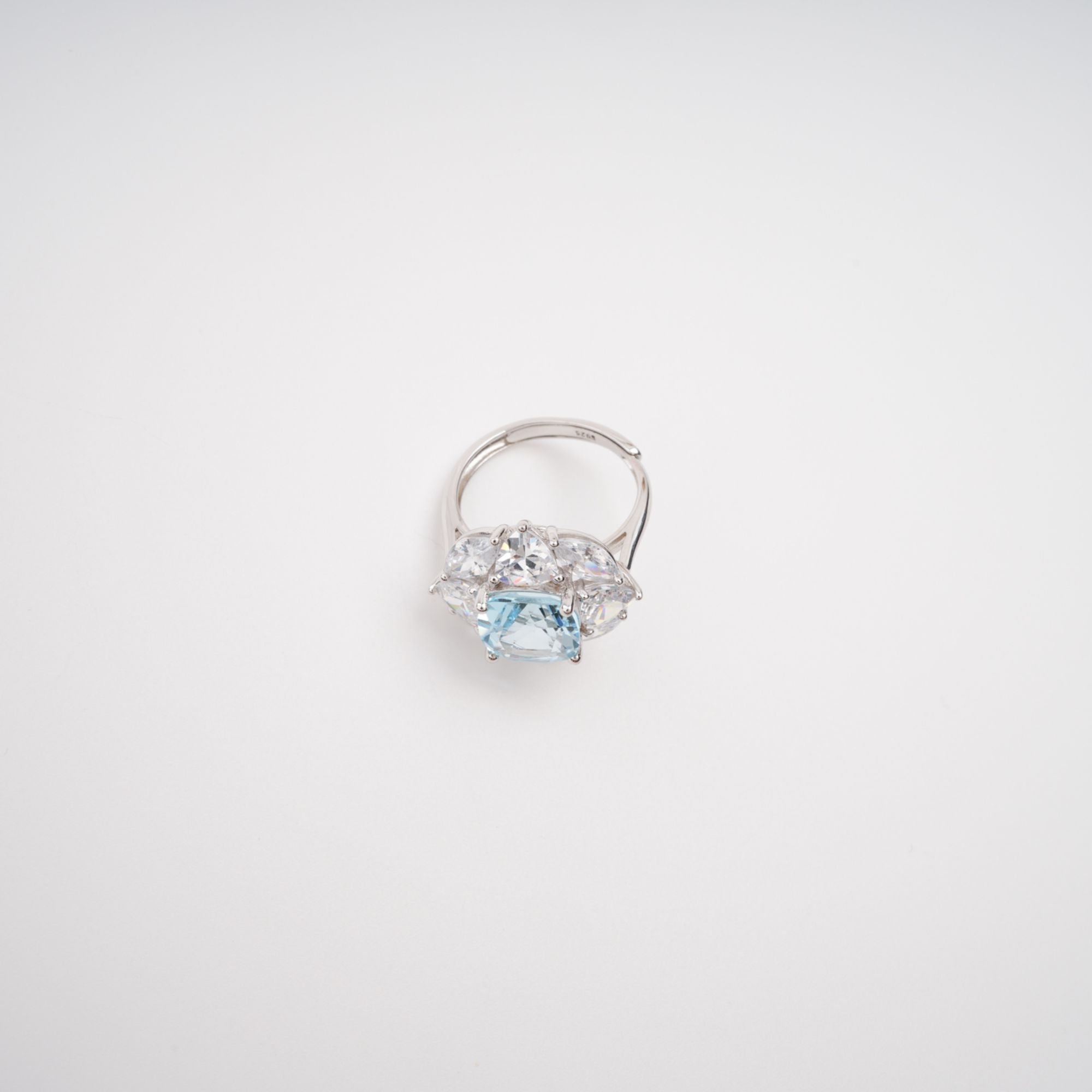 Daphné Blue Sterling Silver Adjustable Gemstone Ring