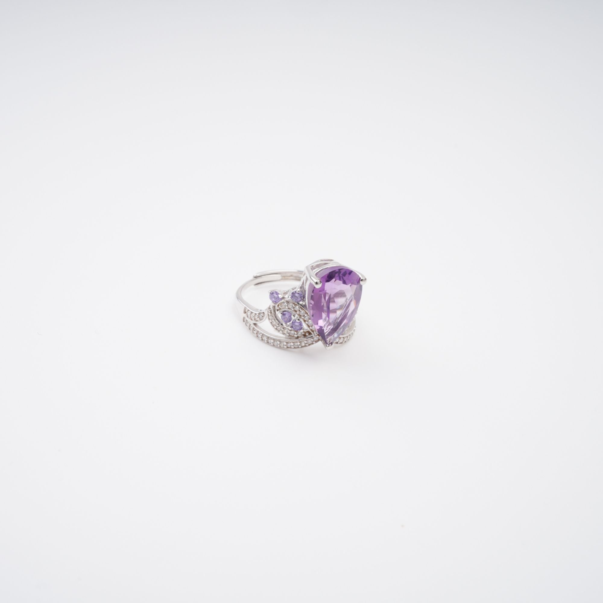 Eléonore Purple Pear Cut Gemstone Sterling Silver Adjustable Ring