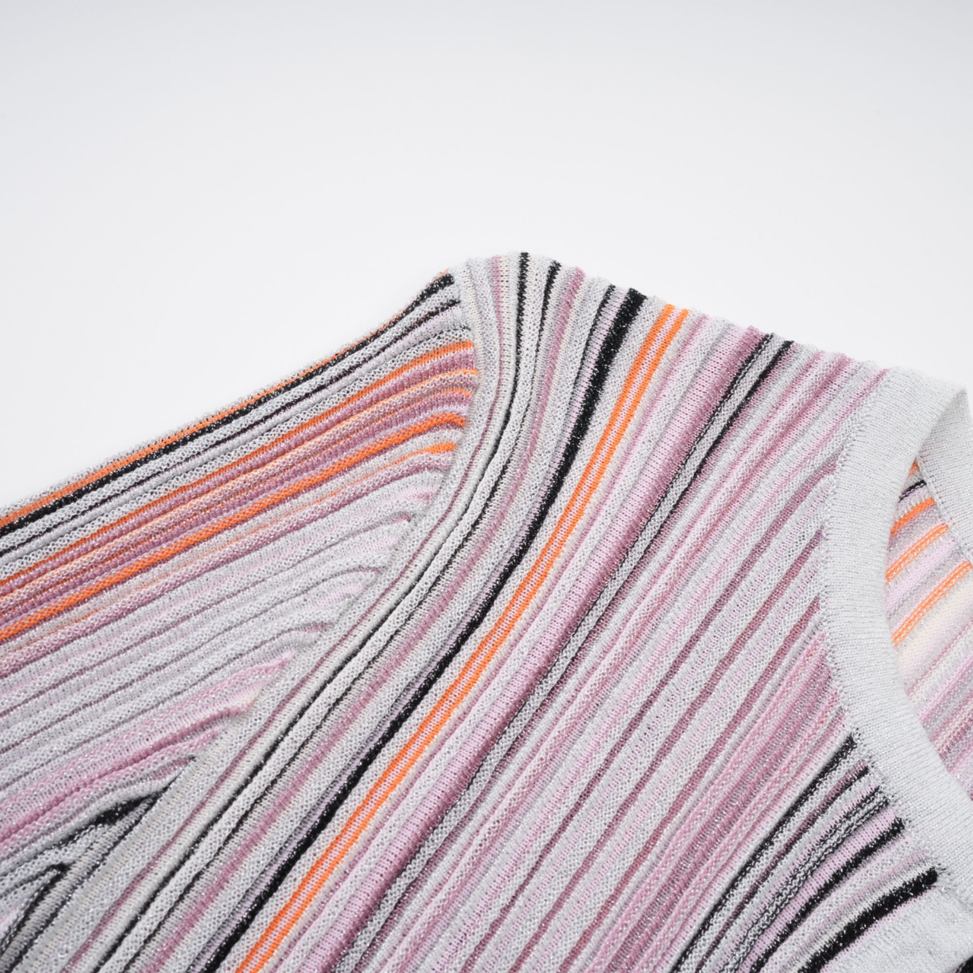 طقم أفروديت المحايد اللامع المطوي المحبوك المطابق