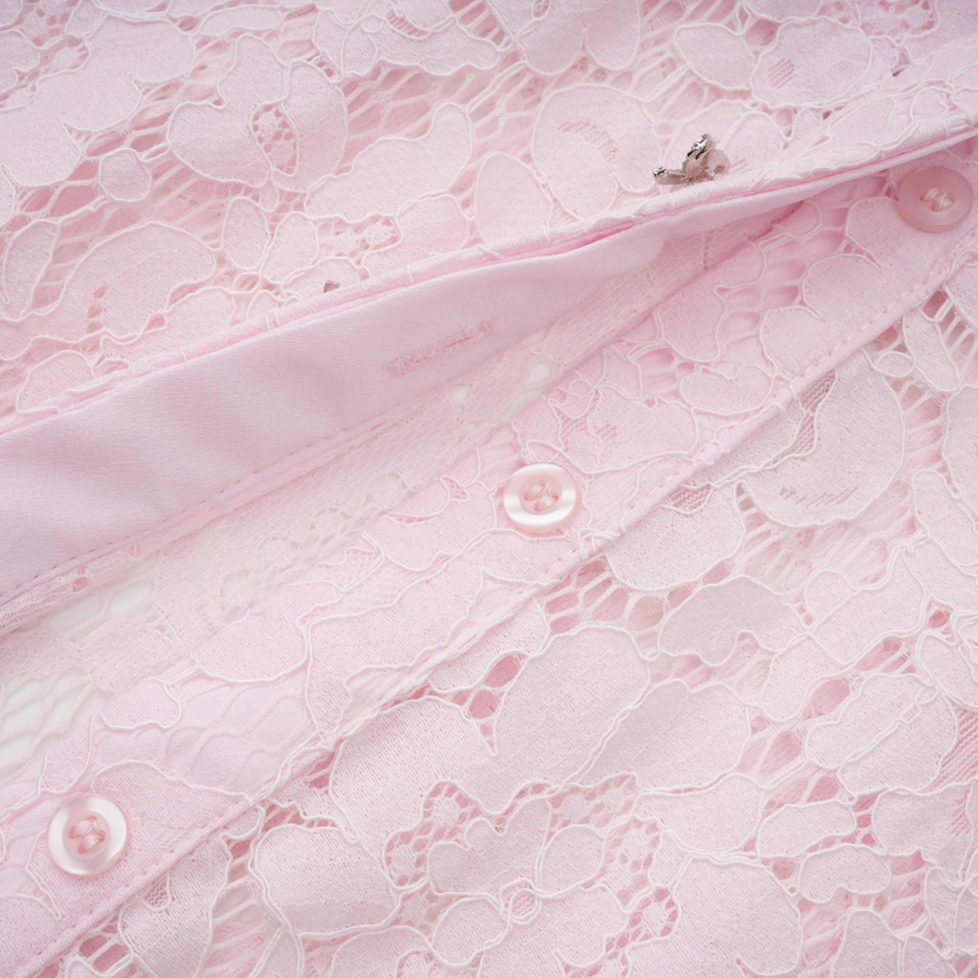 Sabine – Rosafarbenes Meerjungfrau-Midikleid mit Blumenspitze