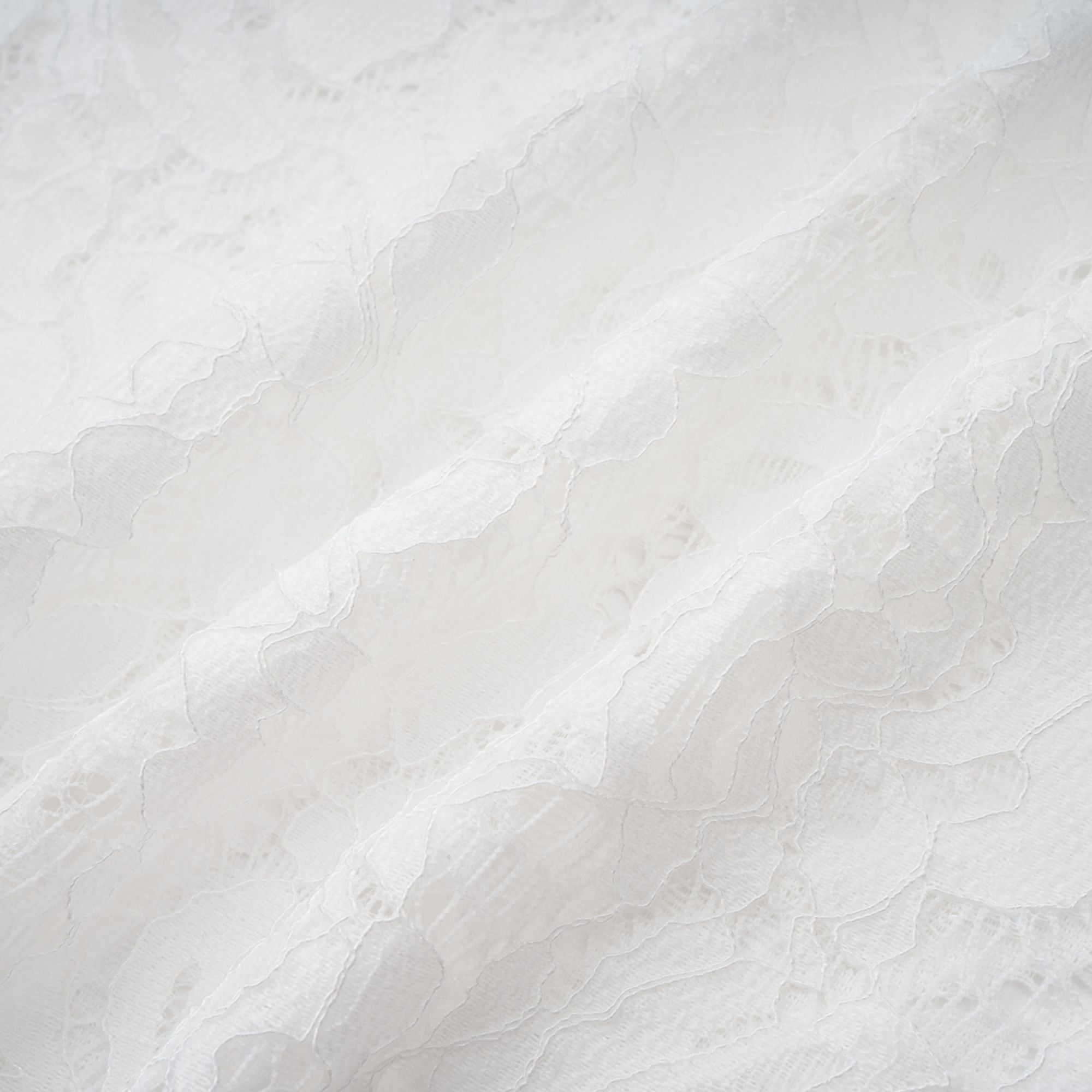 Abbie, weißes Bustier-Maxikleid mit Blumenspitze