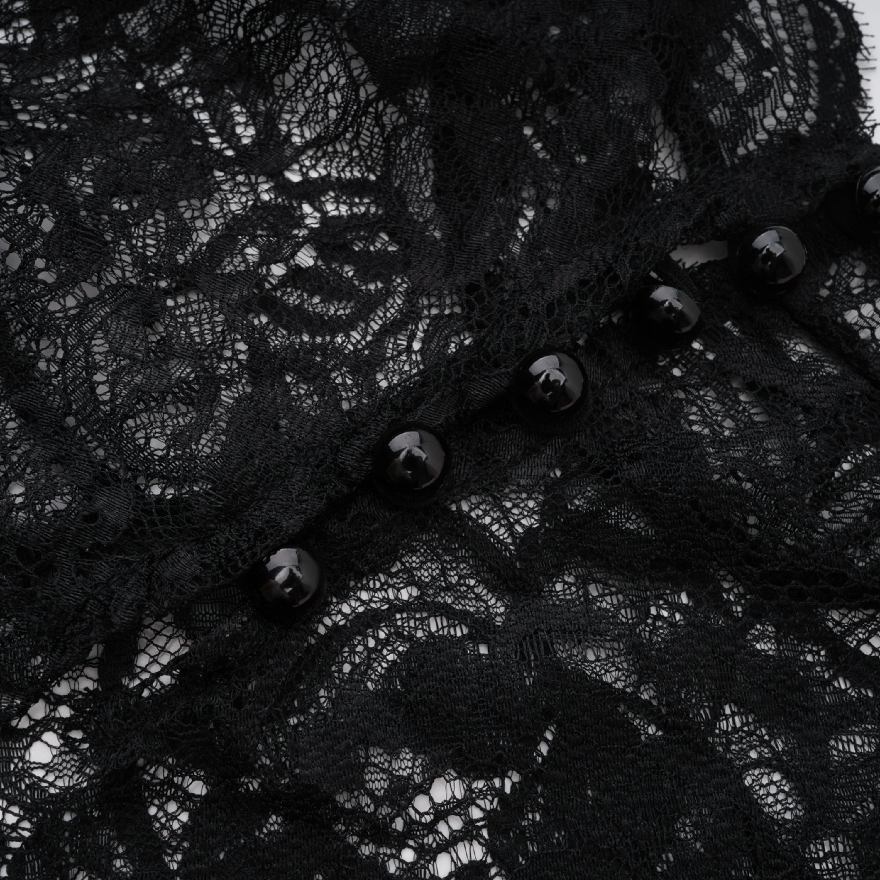 Maxikleid mit Spitzenärmeln