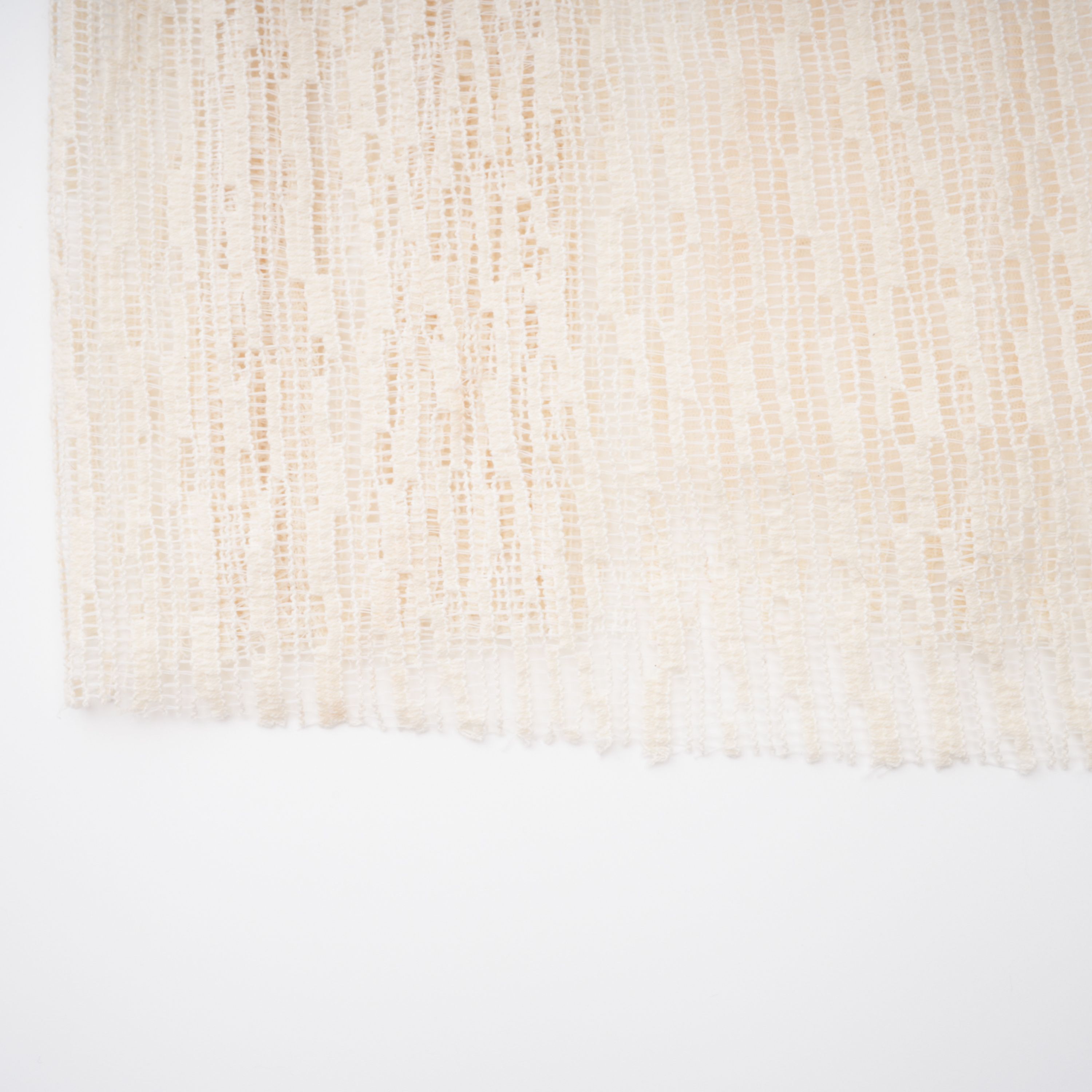 Thale Neutrales asymmetrisches Midikleid mit Struktur und Rüschen