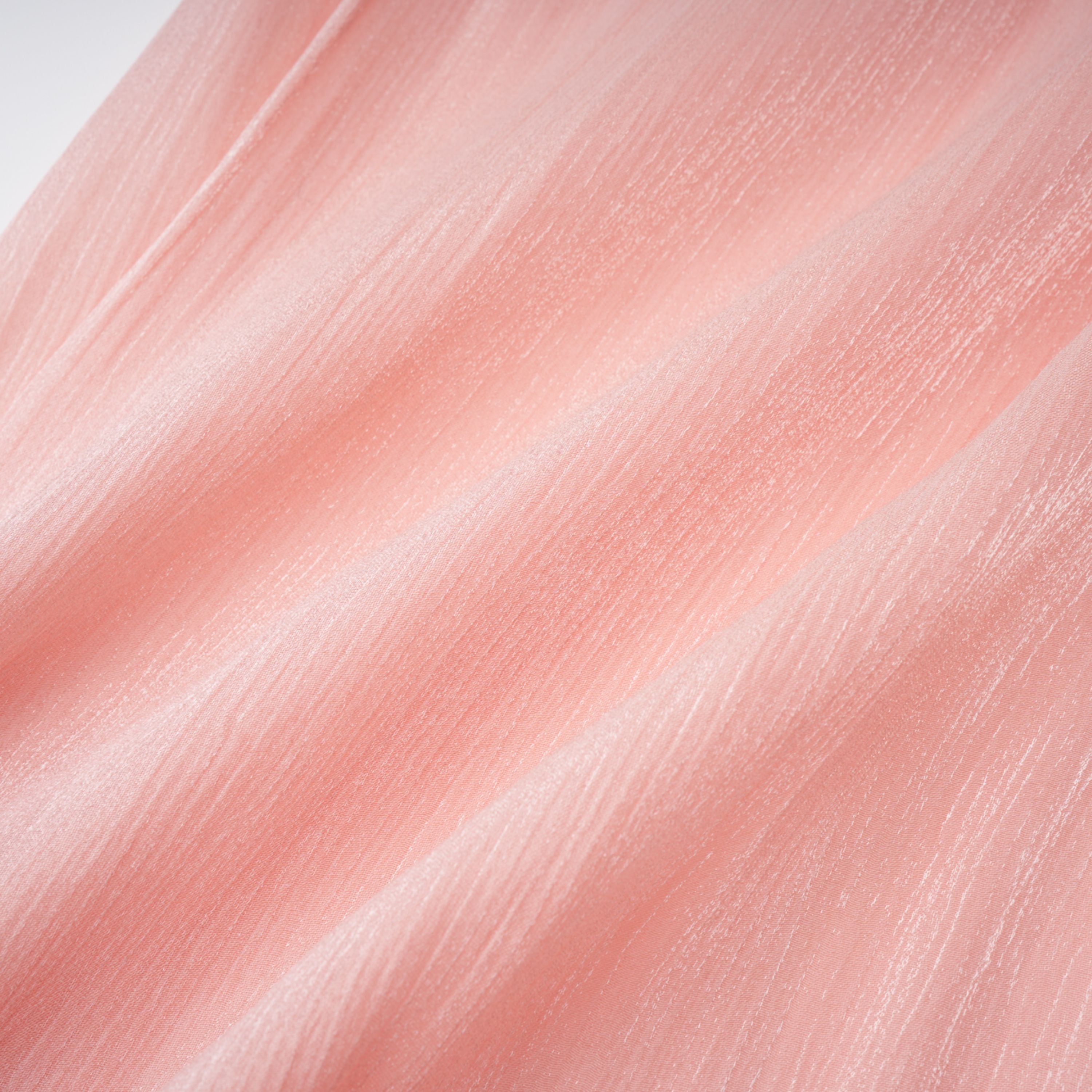 Emersyn Pinkes Minikleid mit hohem Kragen und Rüschendetails