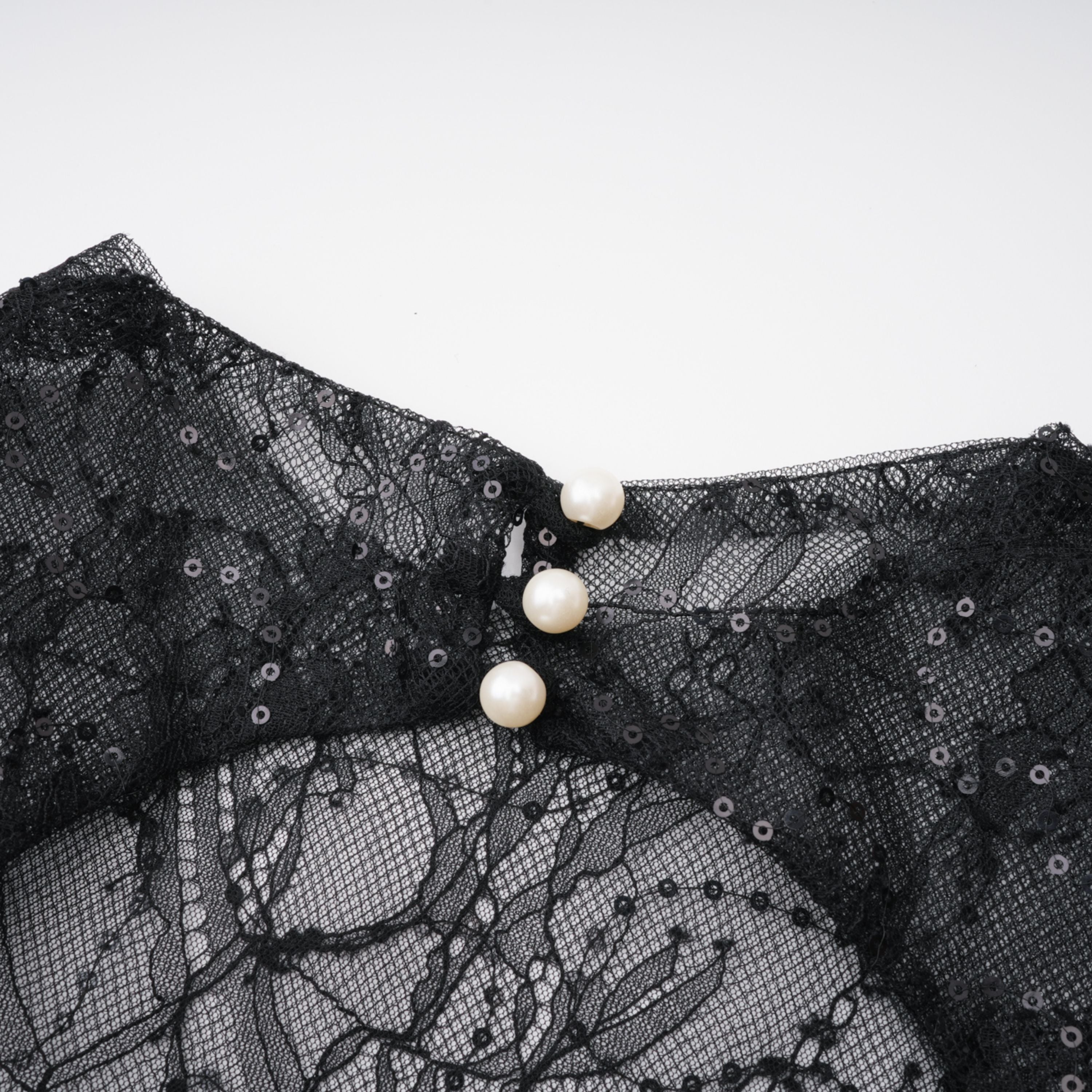 Mirabella Schwarzes Minikleid mit Pailletten und floraler Spitze