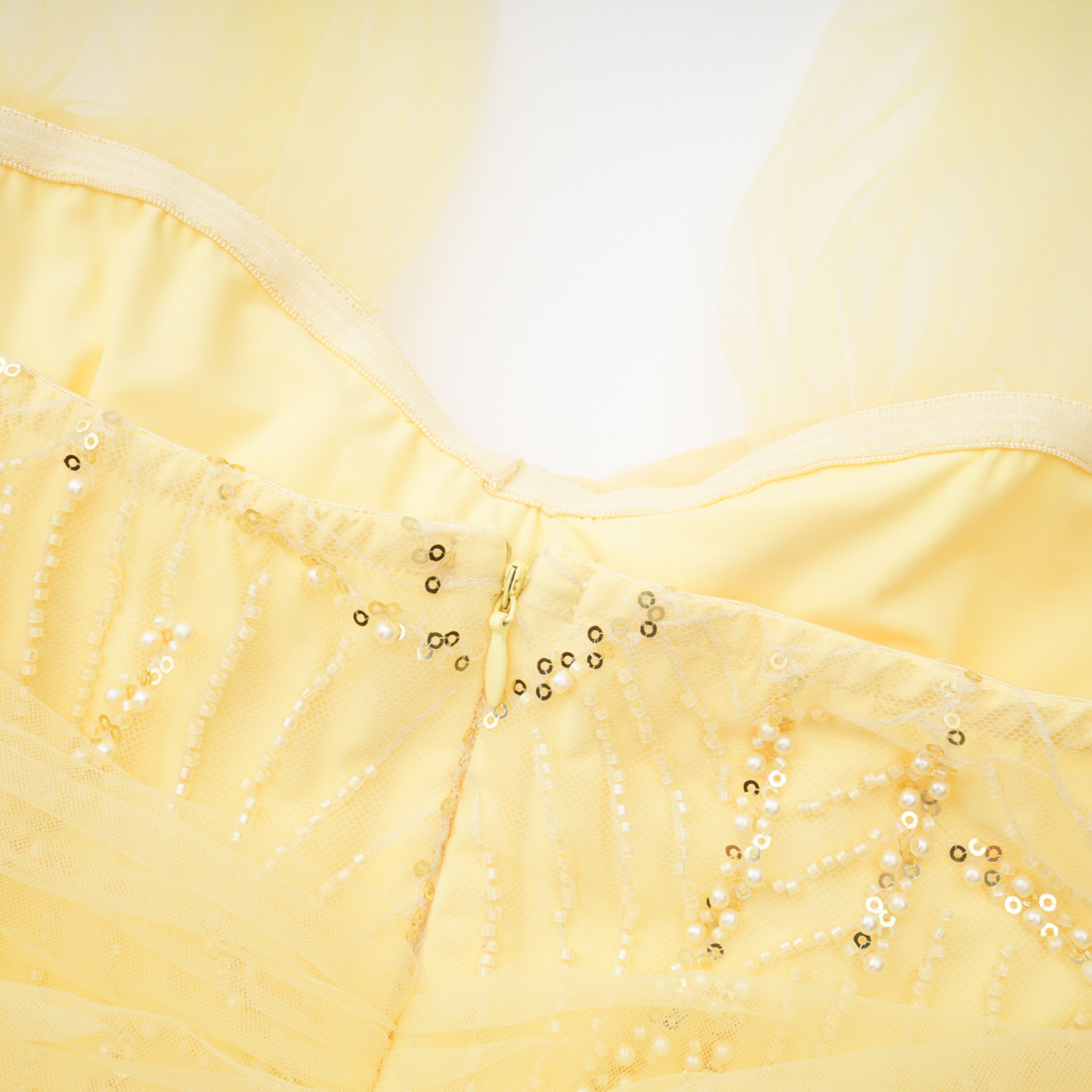 Antonia Gelbes Maxikleid mit Neckholder und Schleife