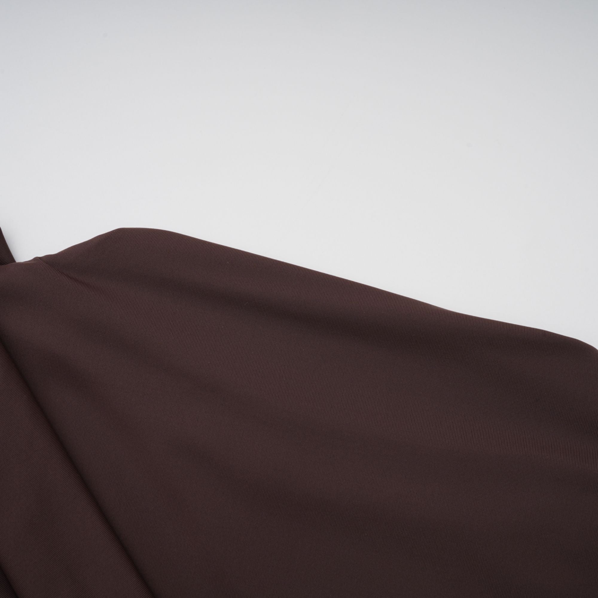 Fée – Braunes, asymmetrisches, gerüschtes Minikleid