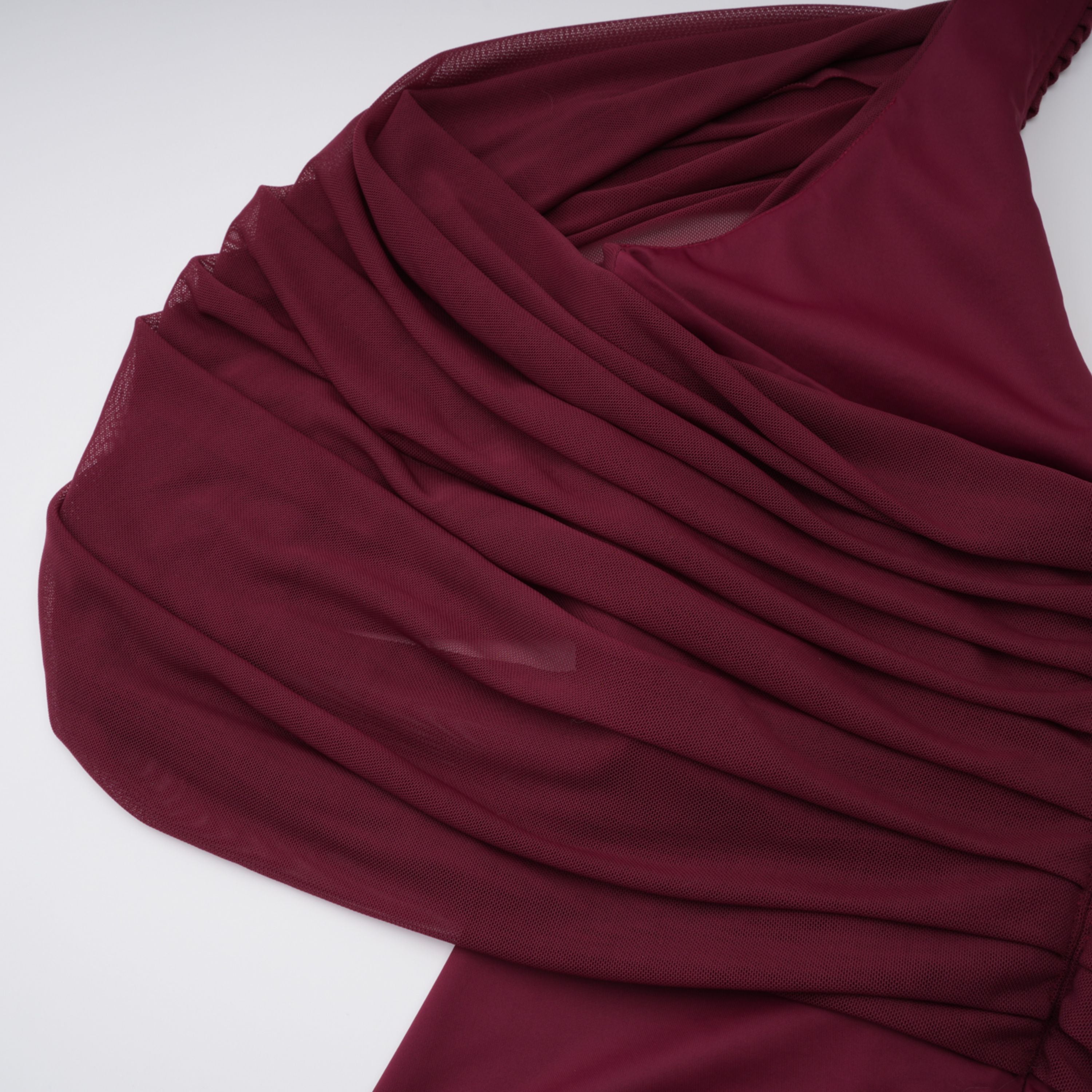 Eléa Red Cold Shoulder Draped Maxi Dress