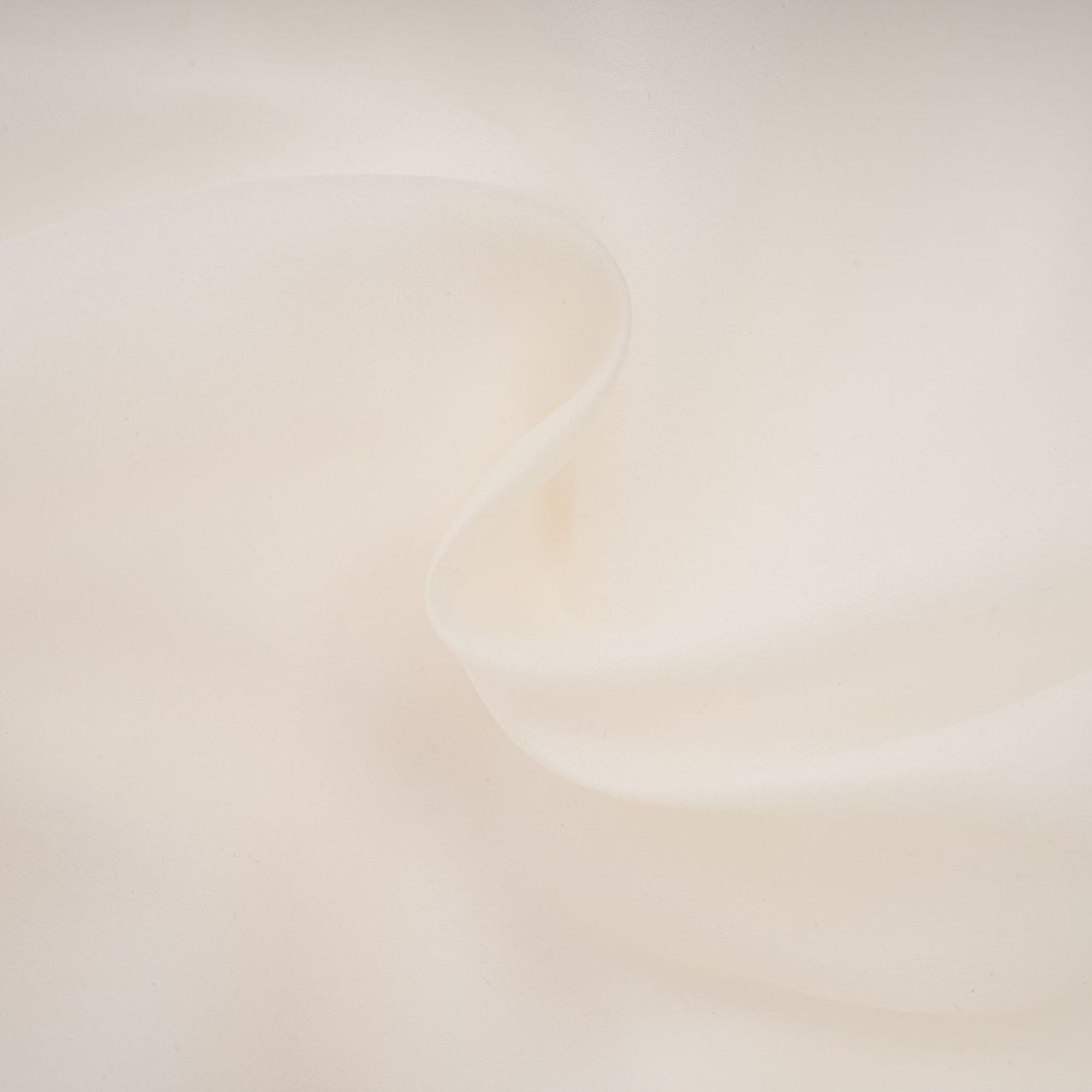 Riley Cremeweißes drapiertes Maxikleid aus Tüll