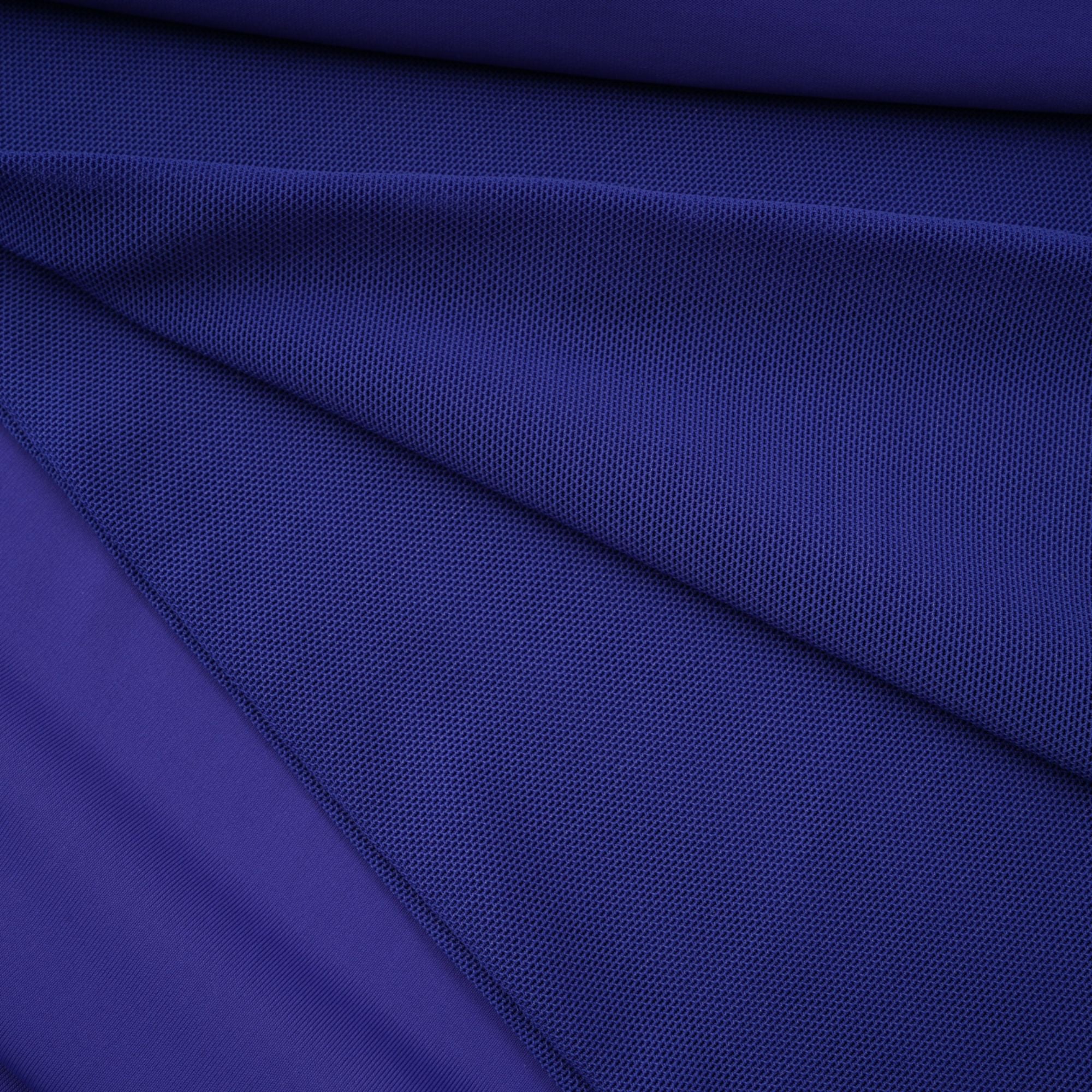 Éva Blaues, drapiertes, gerafftes Maxikleid