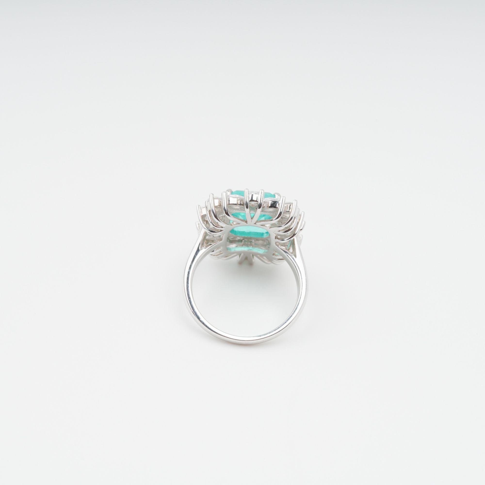 خاتم مايل من الفضة الإسترلينية مرصع بأحجار الزركون الفيروزية