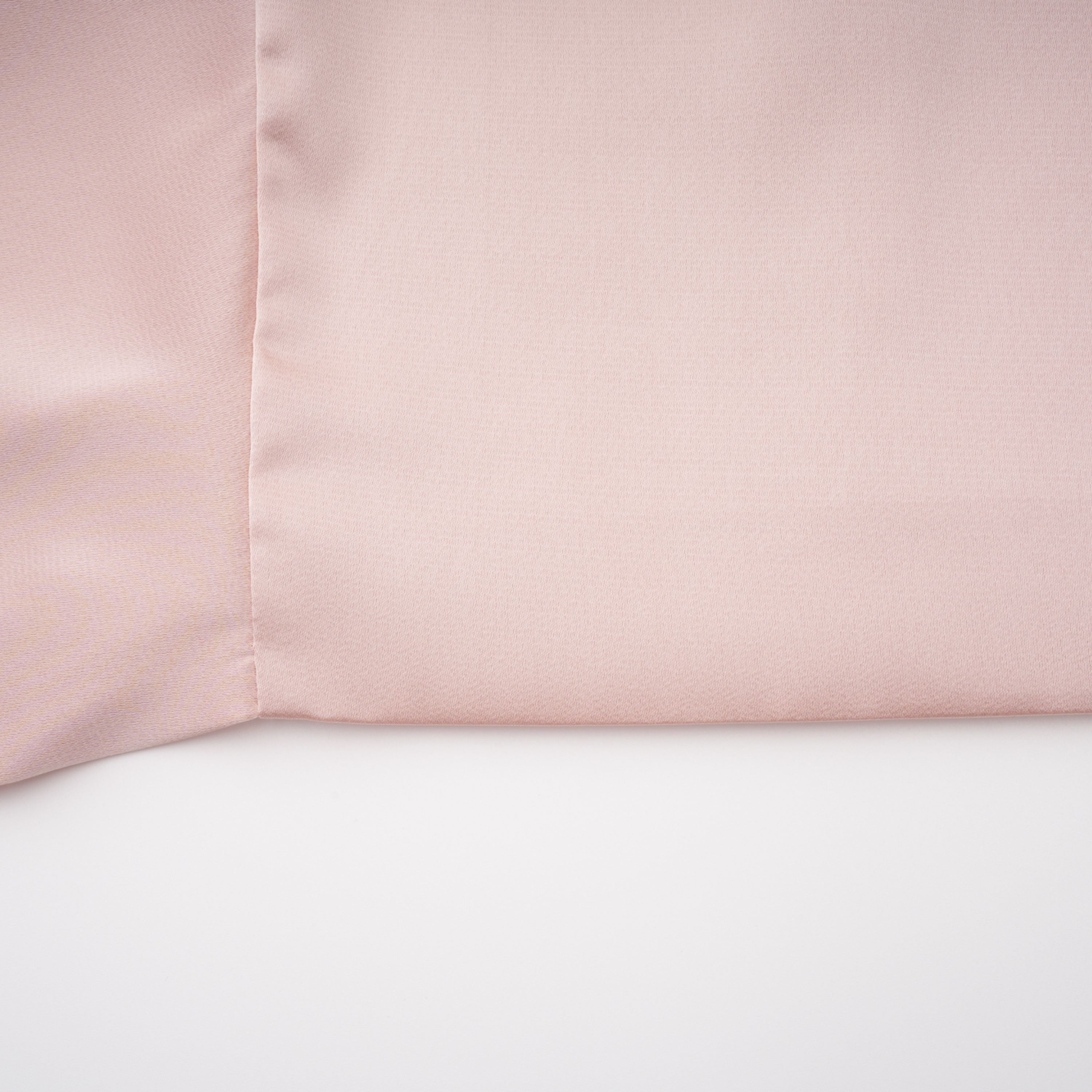 Everleigh Champagnerfarbenes Set aus Oberteil und Rock aus Satin mit Cape-Detail